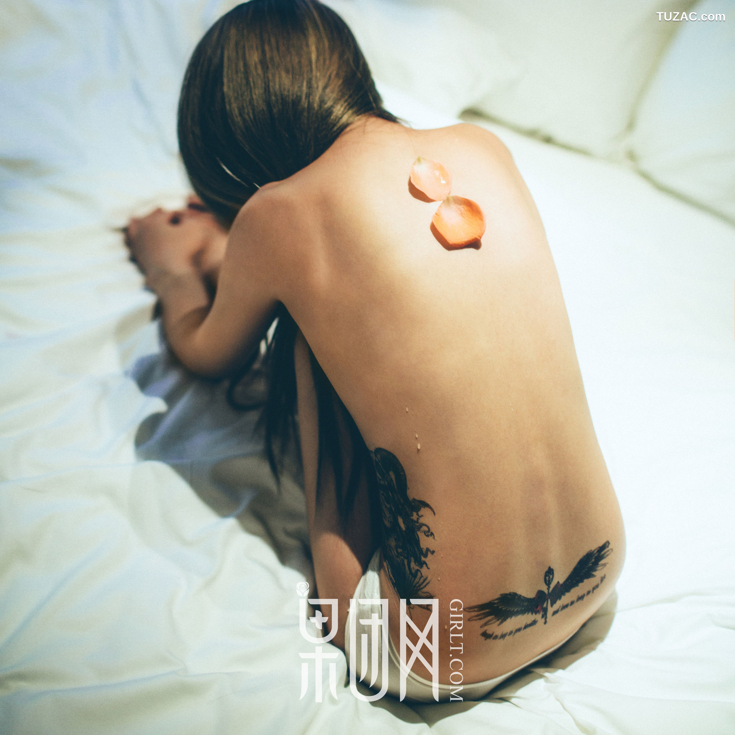 GIRLT果团网-069-Anne-居室少女寂寞等候