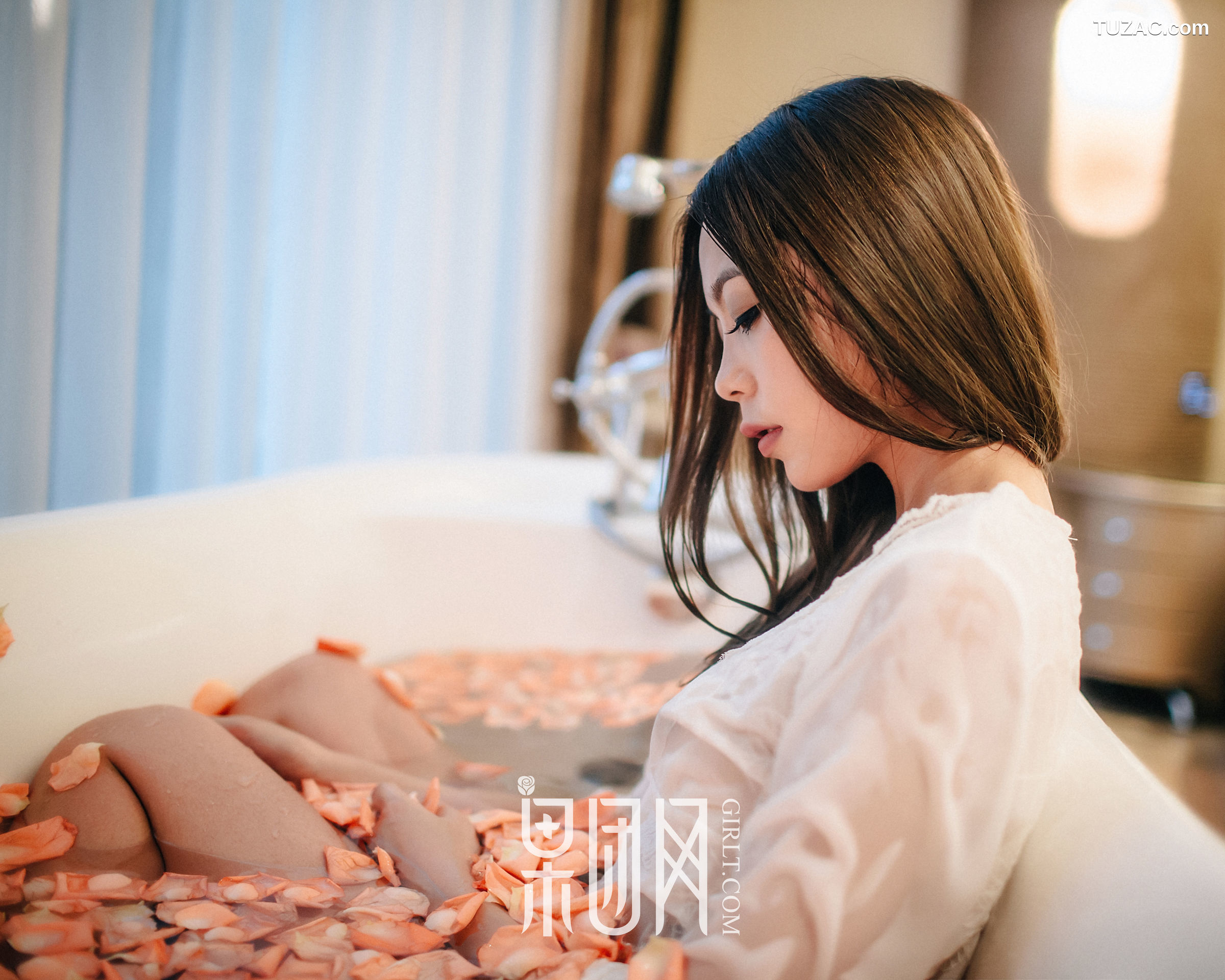 GIRLT果团网-069-Anne-居室少女寂寞等候