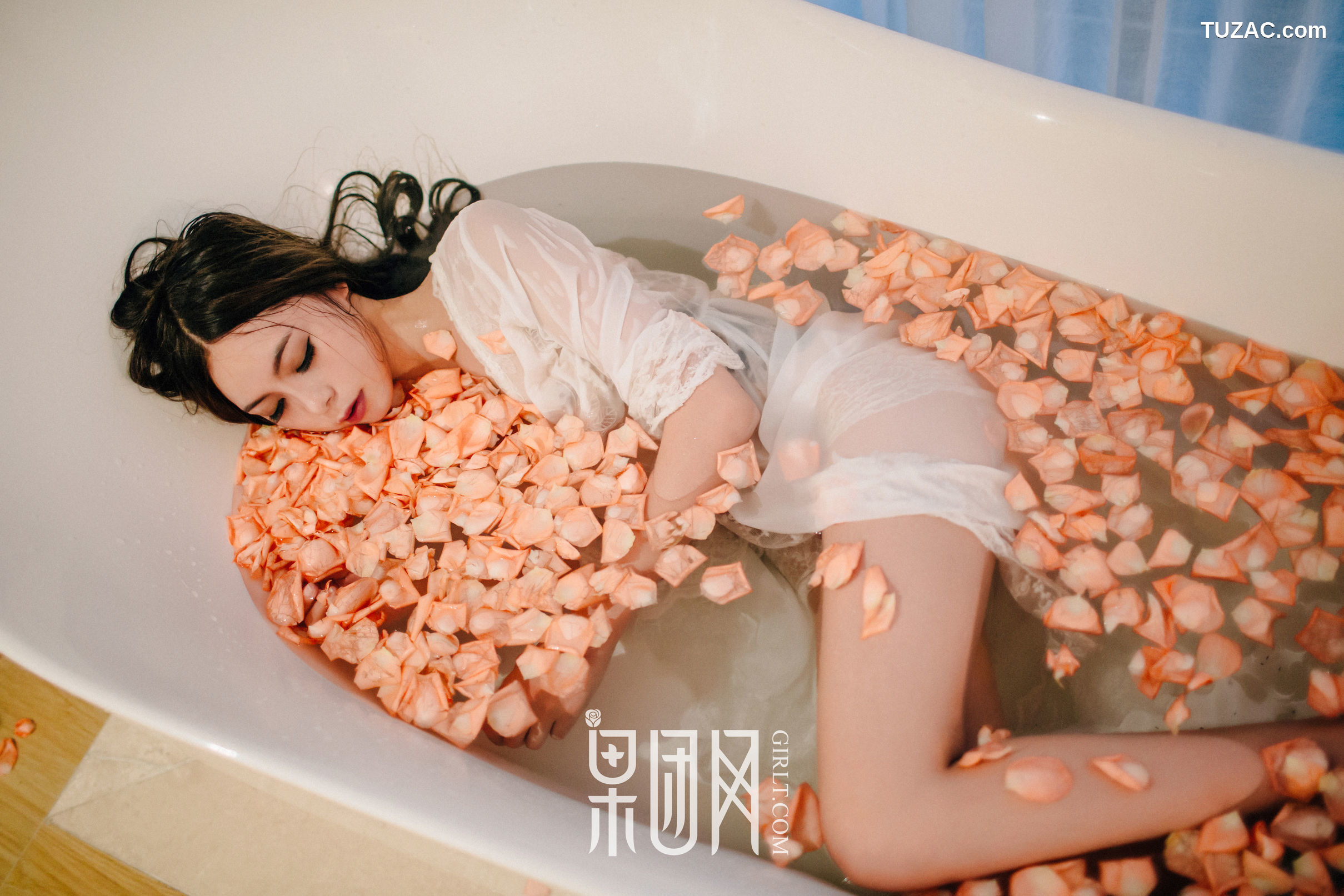 GIRLT果团网-069-Anne-居室少女寂寞等候