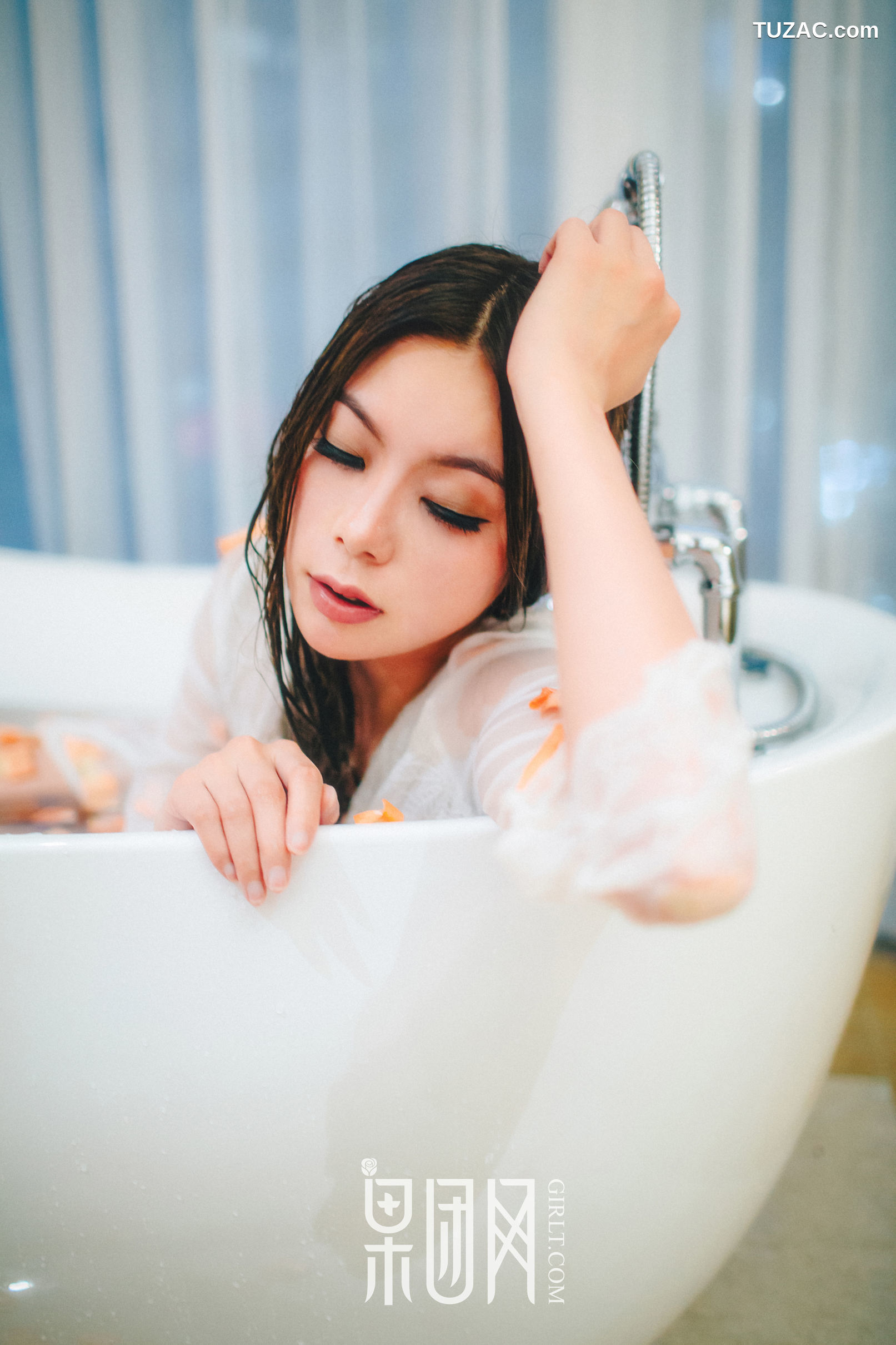 GIRLT果团网-069-Anne-居室少女寂寞等候