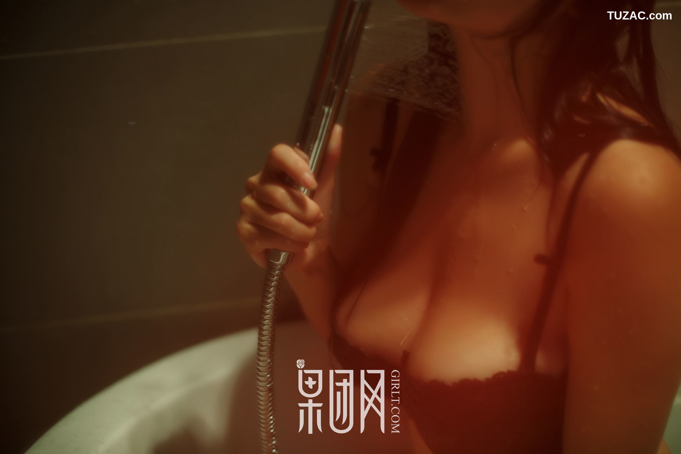 GIRLT果团网-074-凤萧兮红霓裳-拥雪成峰兮玉无瑕