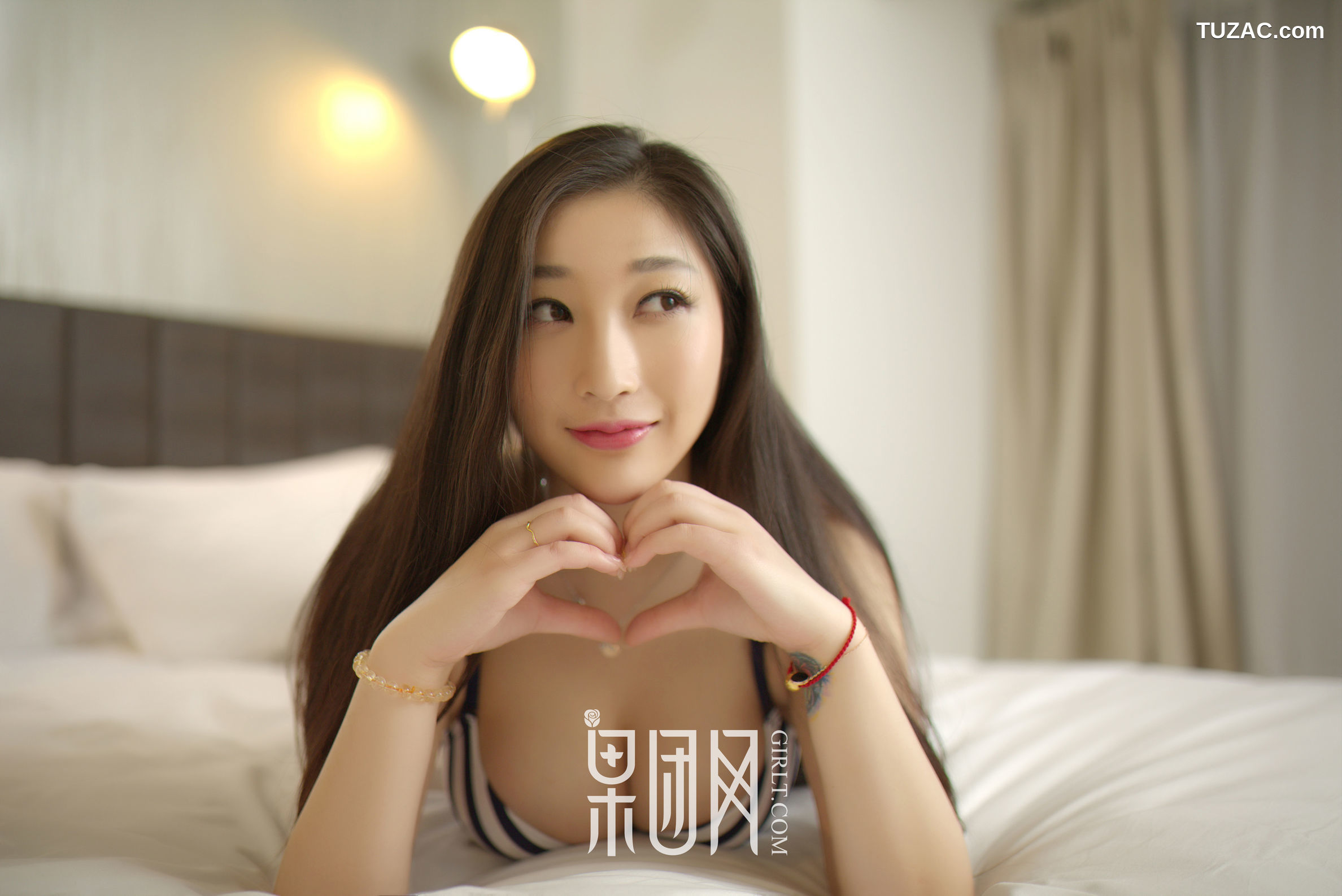 GIRLT果团网-084-妲己_Toxic-制服系列之当女神脱掉盛装