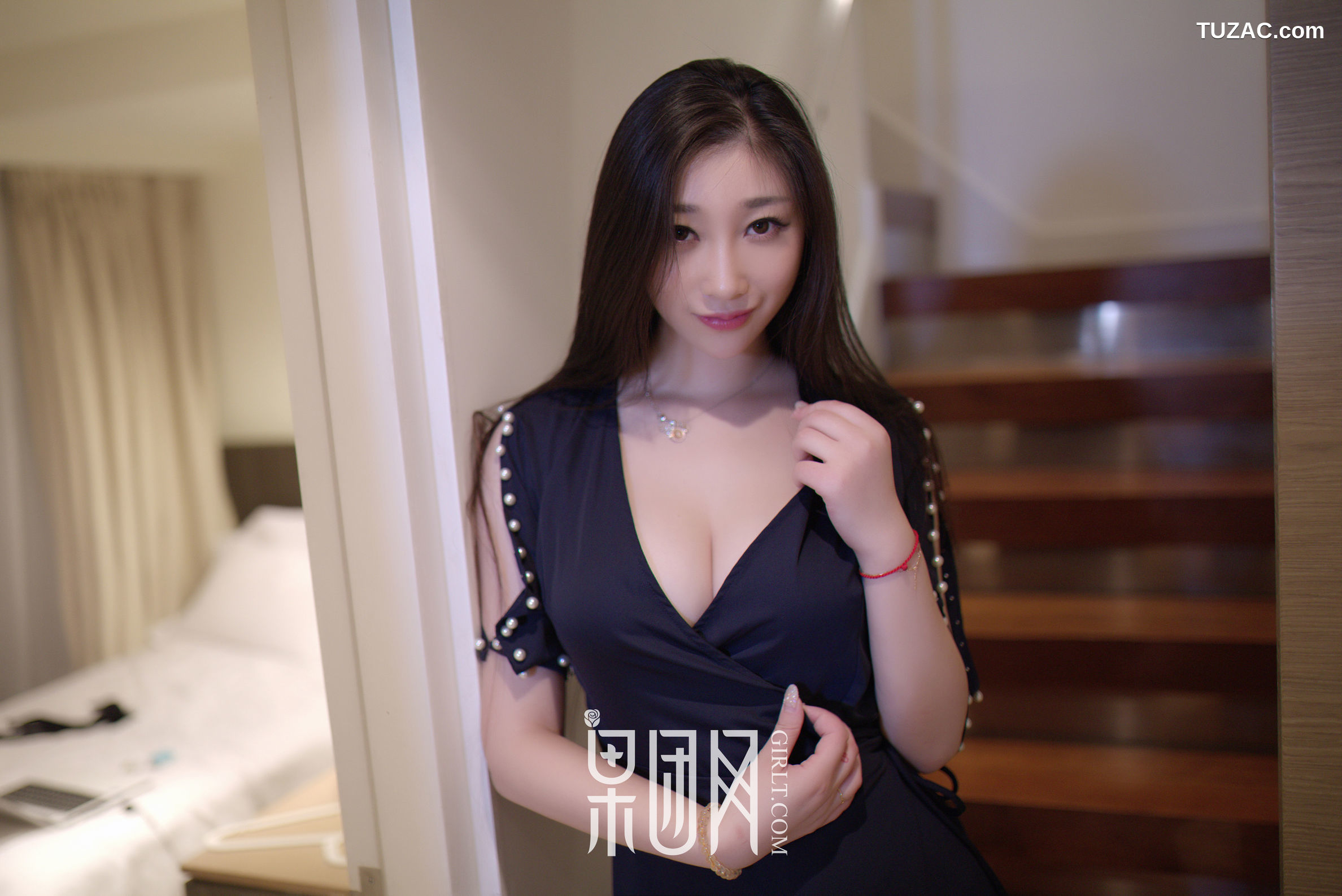 GIRLT果团网-084-妲己_Toxic-制服系列之当女神脱掉盛装