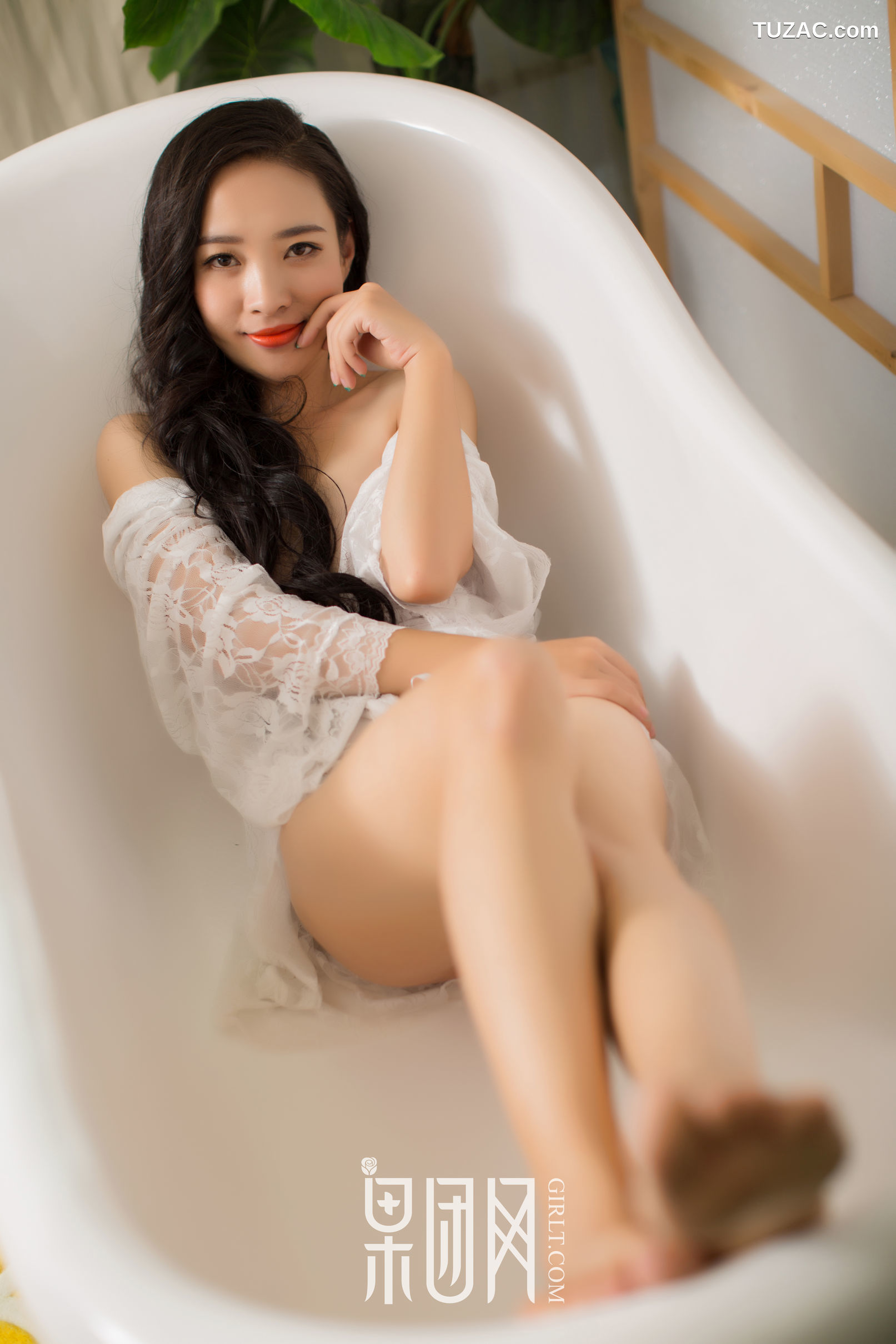 GIRLT果团网-085-白色蕾丝-黑色连体网袜