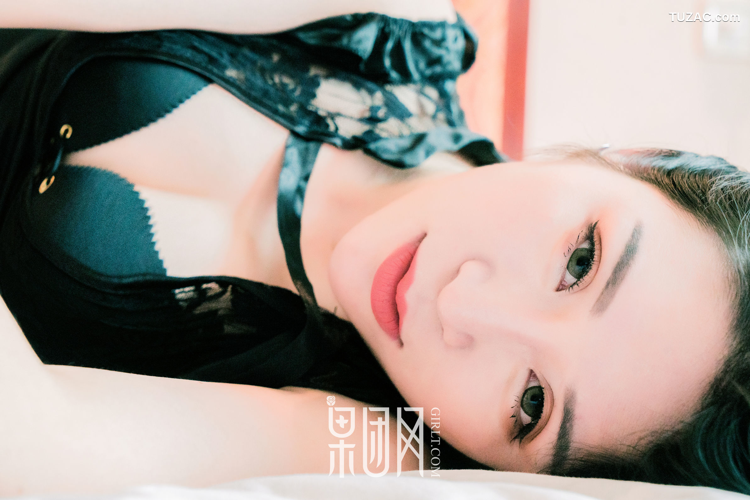 GIRLT果团网-087-萌眼女神Panda果团首秀