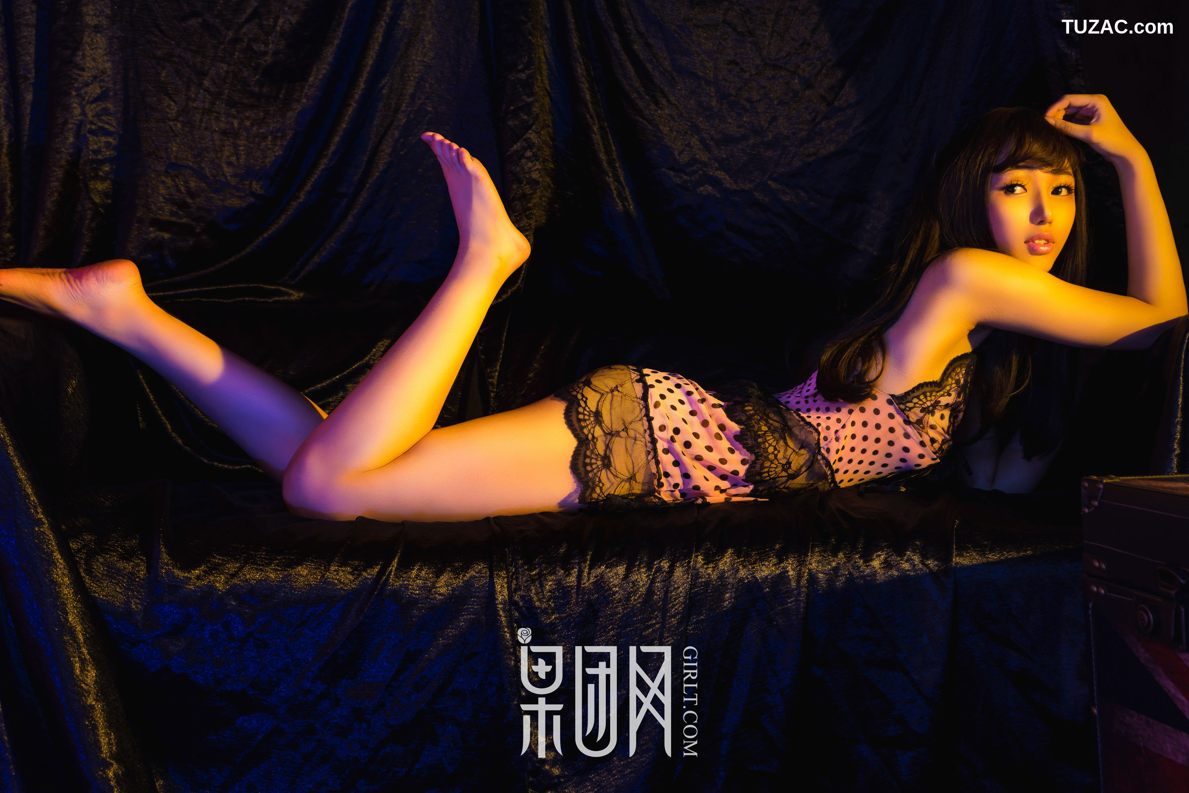 GIRLT果团网-095-宓兔兔er-抚慰单身汪的心灵
