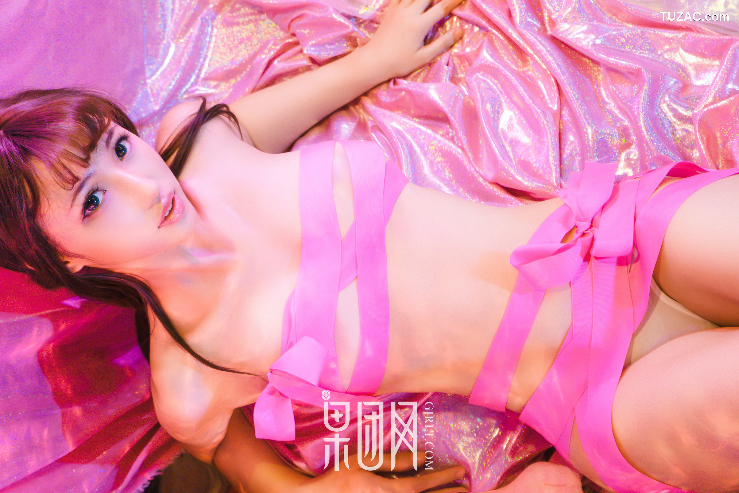 GIRLT果团网-095-宓兔兔er-抚慰单身汪的心灵