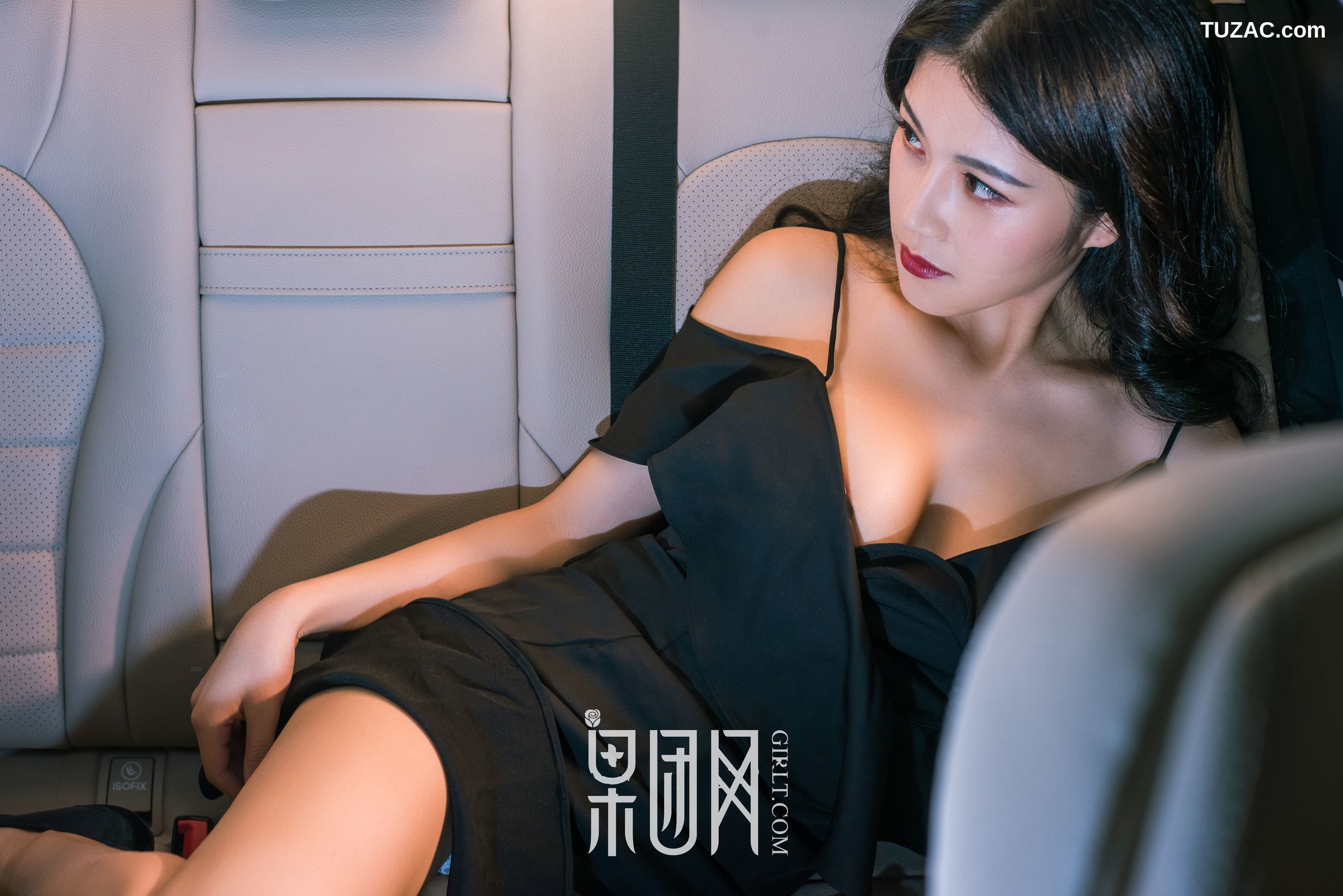 GIRLT果团网-107-微微-美女vs豪车-你选择哪个