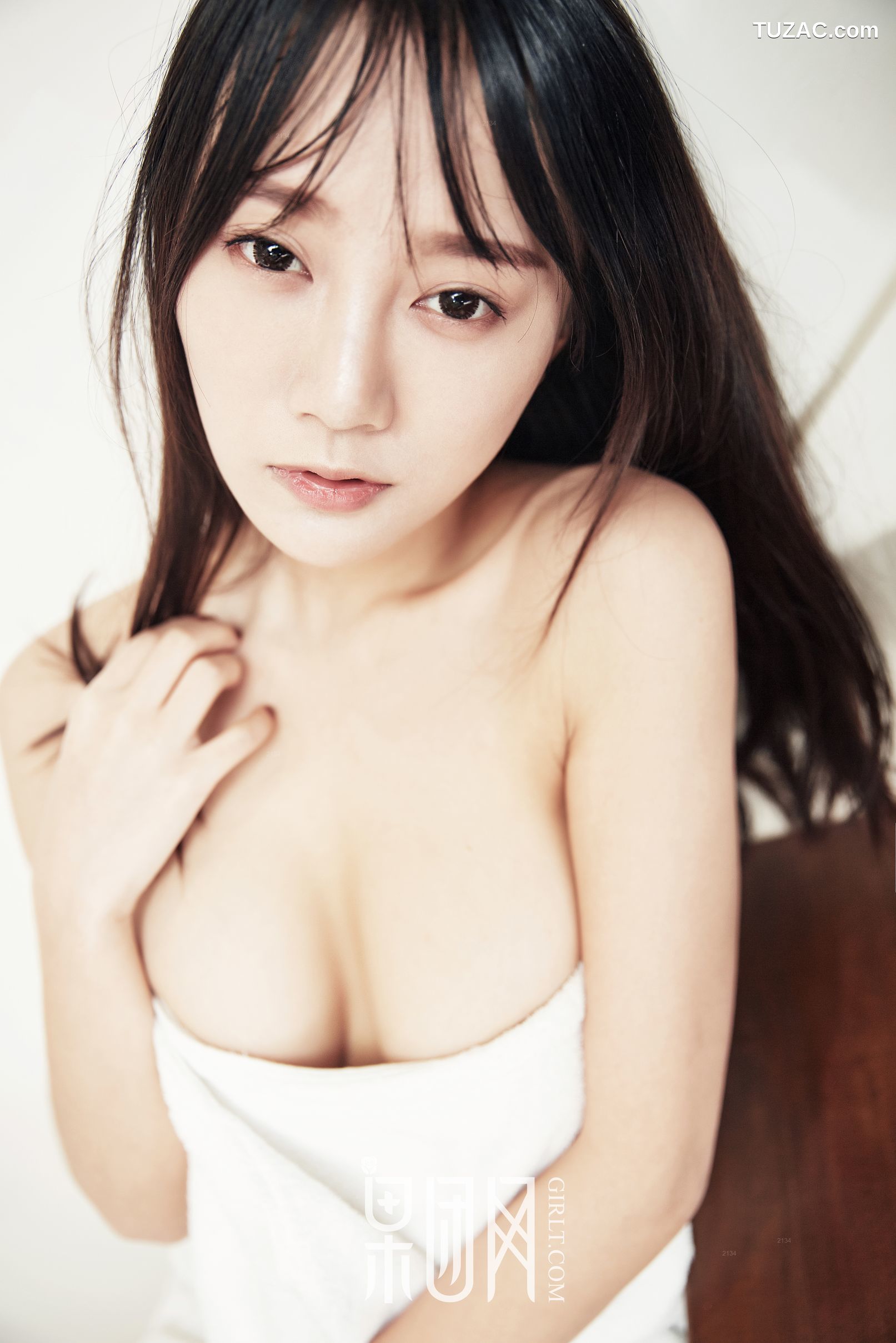 GIRLT果团网-122-何嘉颖-浴室诱惑