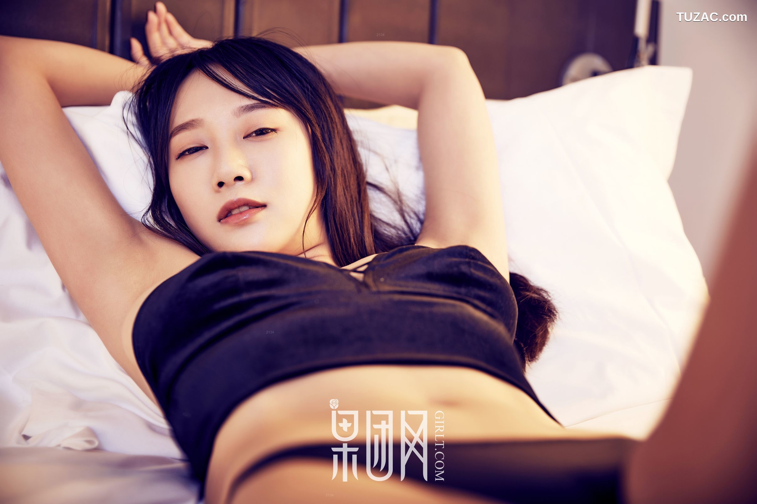 GIRLT果团网-126-何嘉颖-36d大胸内衣-比基尼模特