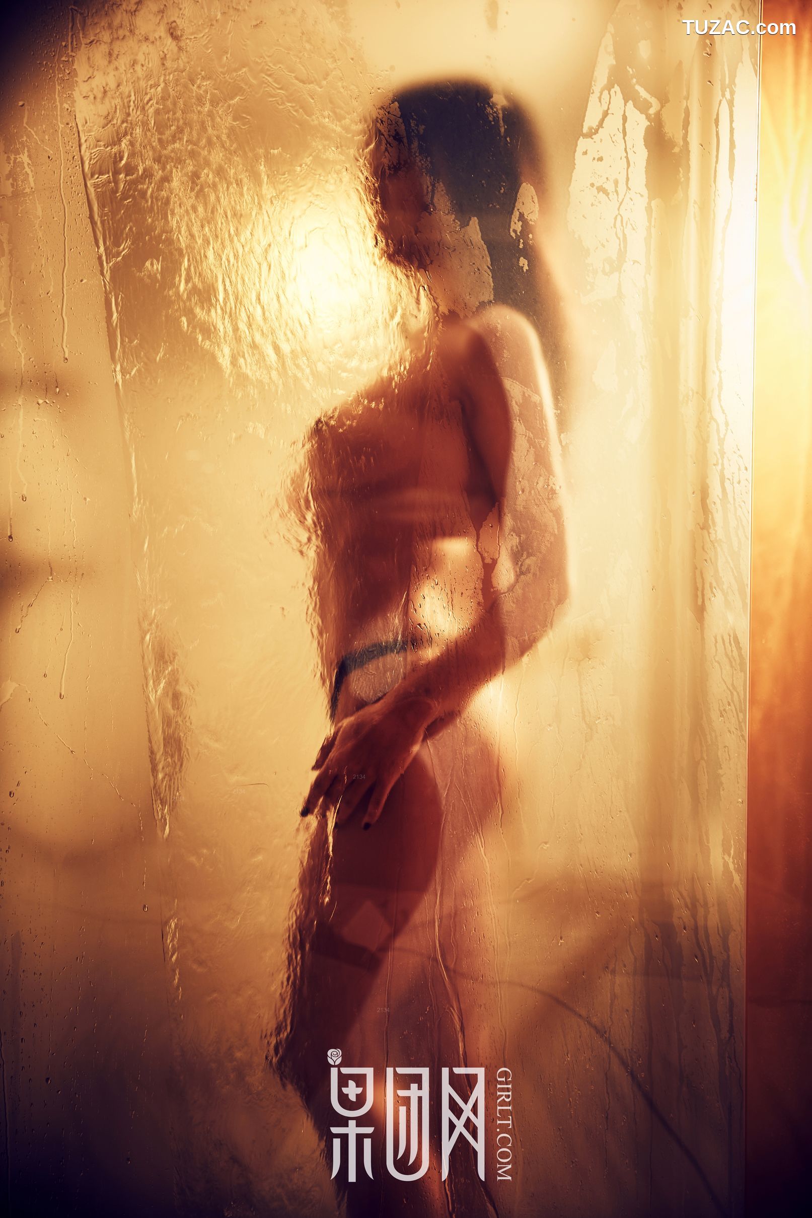 GIRLT果团网-126-何嘉颖-36d大胸内衣-比基尼模特