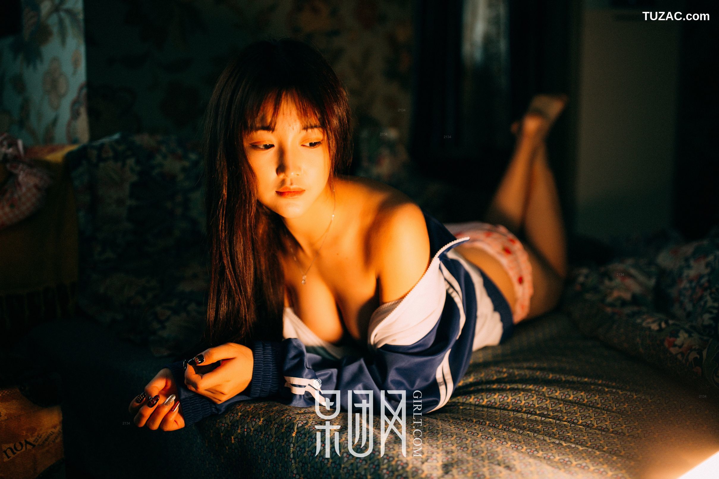 GIRLT果团网-熊川纪信-015-学生妹妹的校服风情