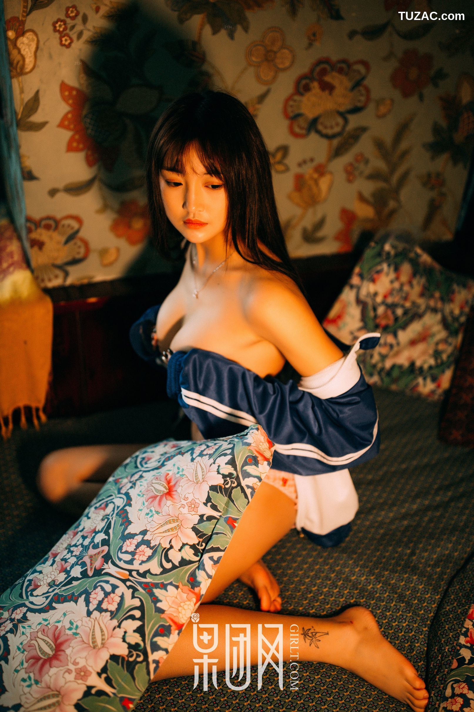 GIRLT果团网-熊川纪信-015-学生妹妹的校服风情