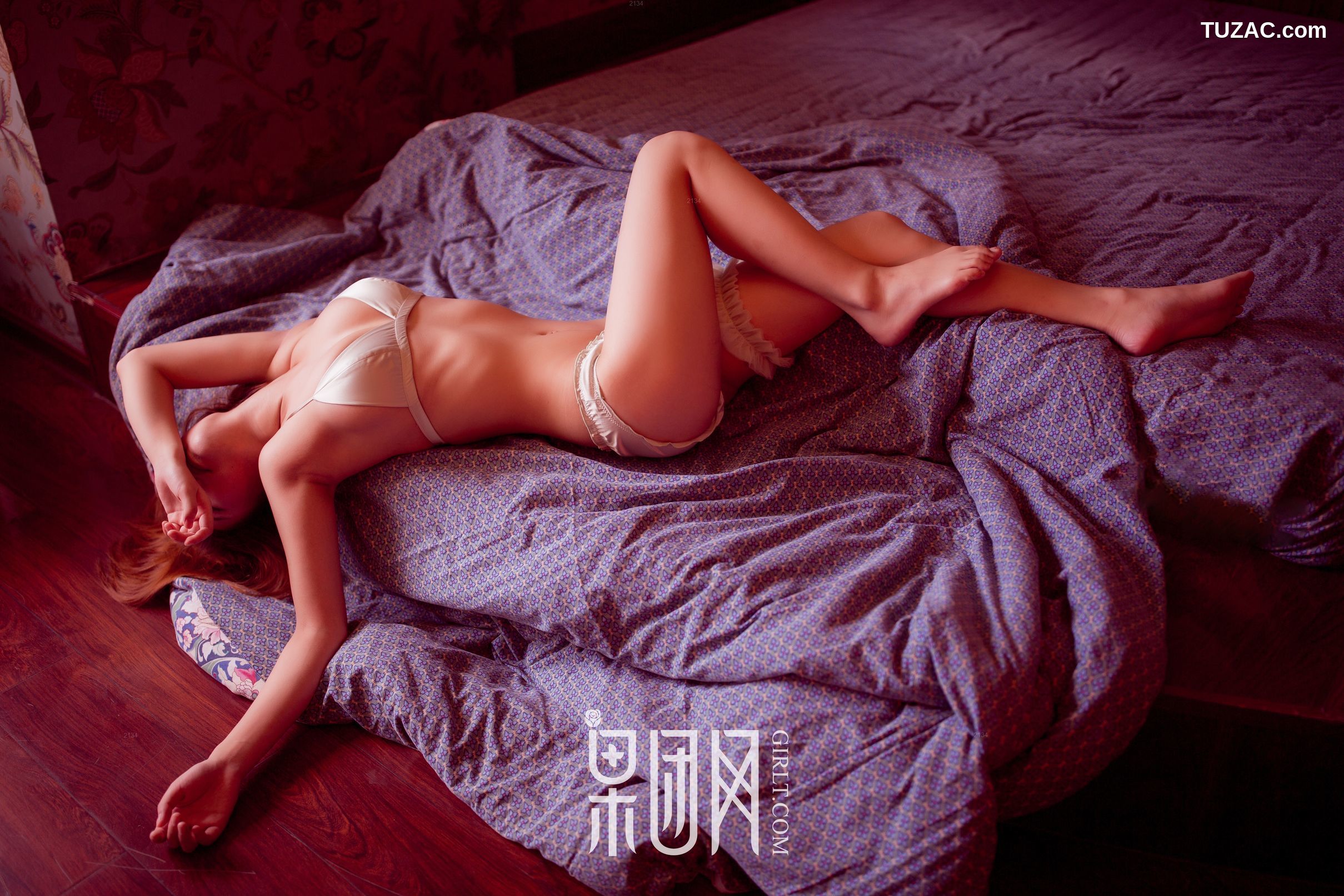 GIRLT果团网-熊川纪信-026-果团狂欢节-内衣秀邀君共赏