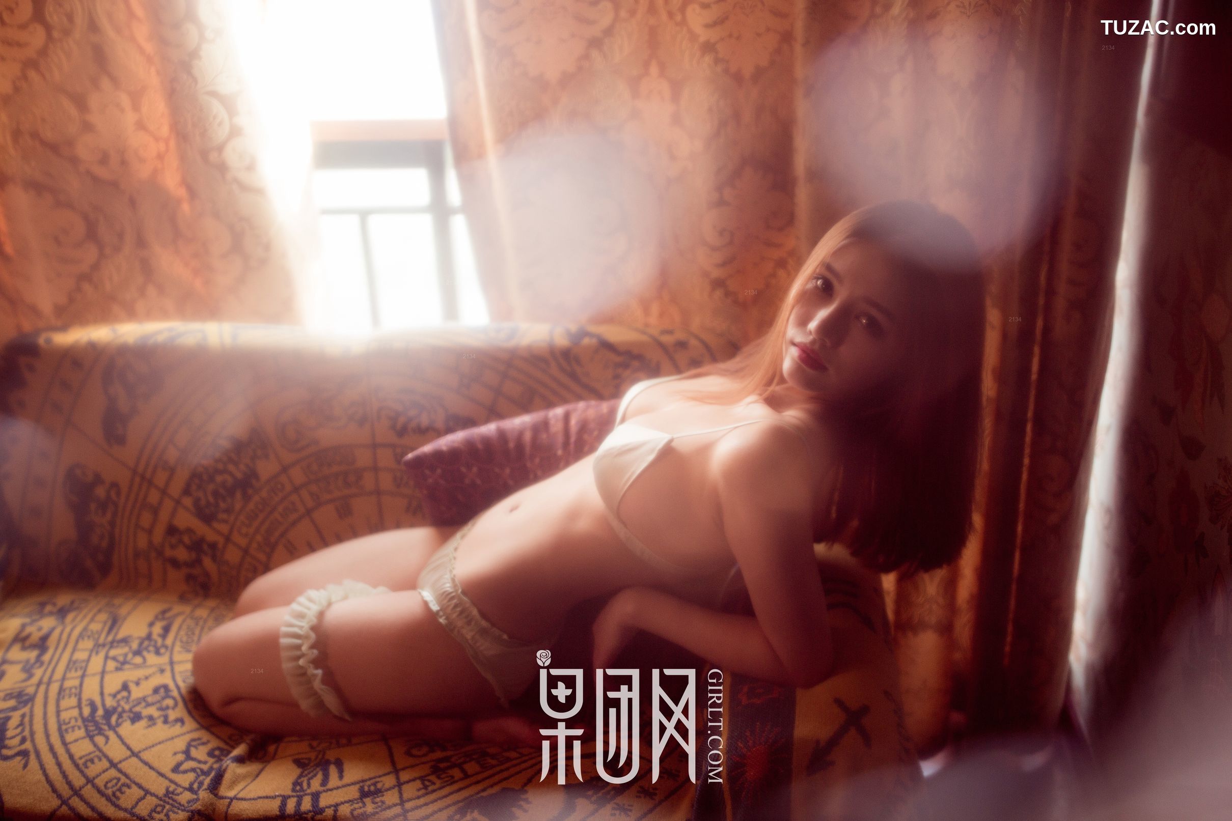 GIRLT果团网-熊川纪信-026-果团狂欢节-内衣秀邀君共赏