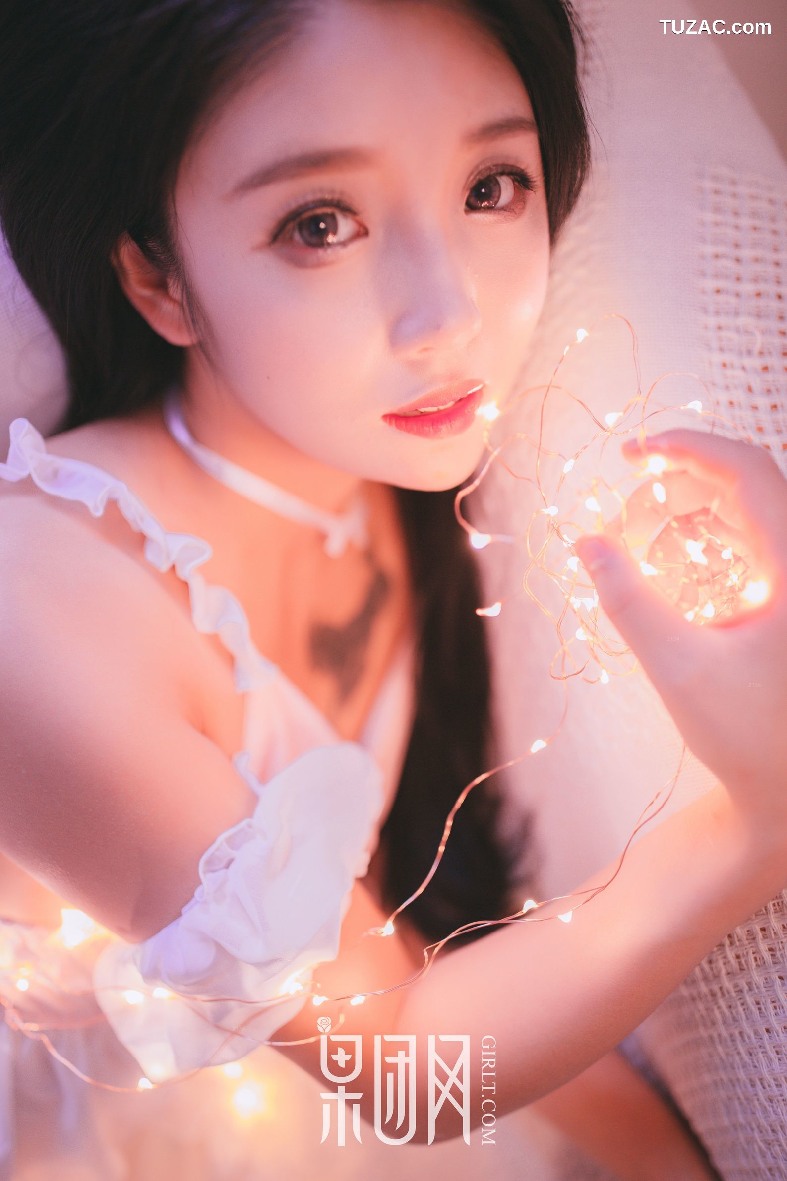 GIRLT果团网-熊川纪信-027-清纯女神-身着白纱-妩媚动人