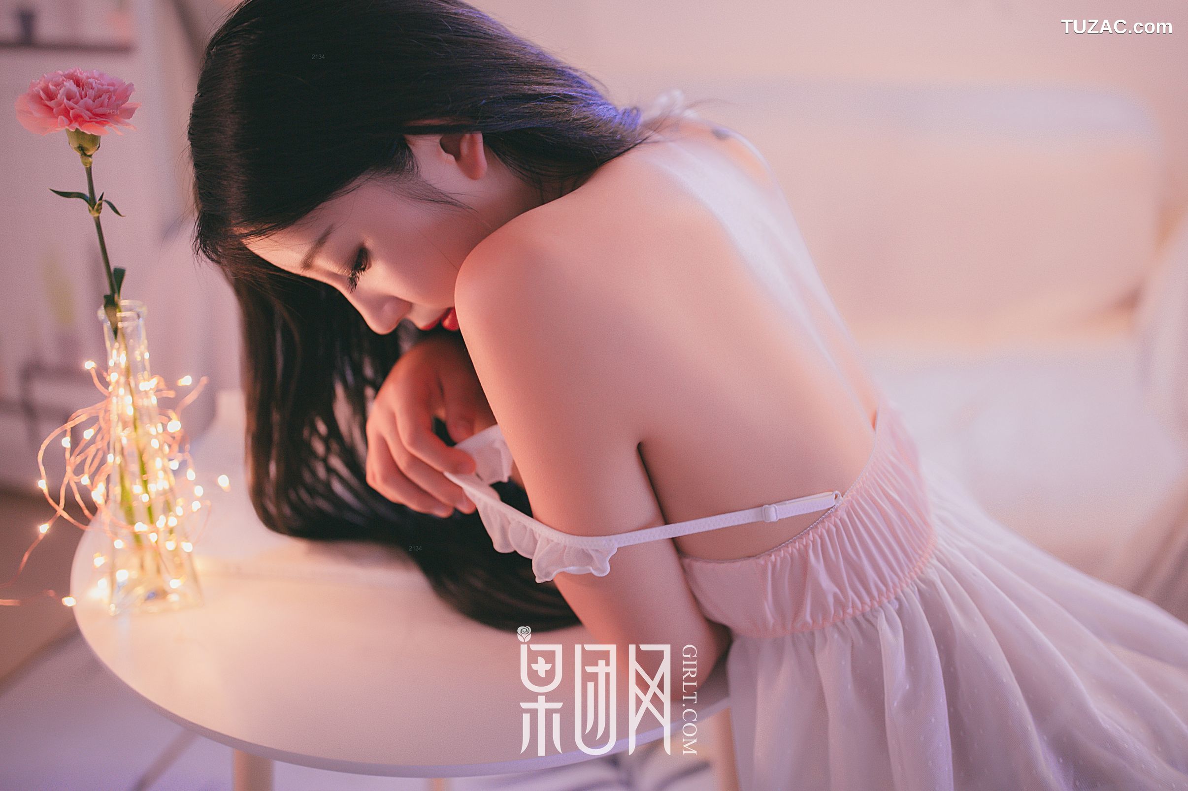 GIRLT果团网-熊川纪信-027-清纯女神-身着白纱-妩媚动人