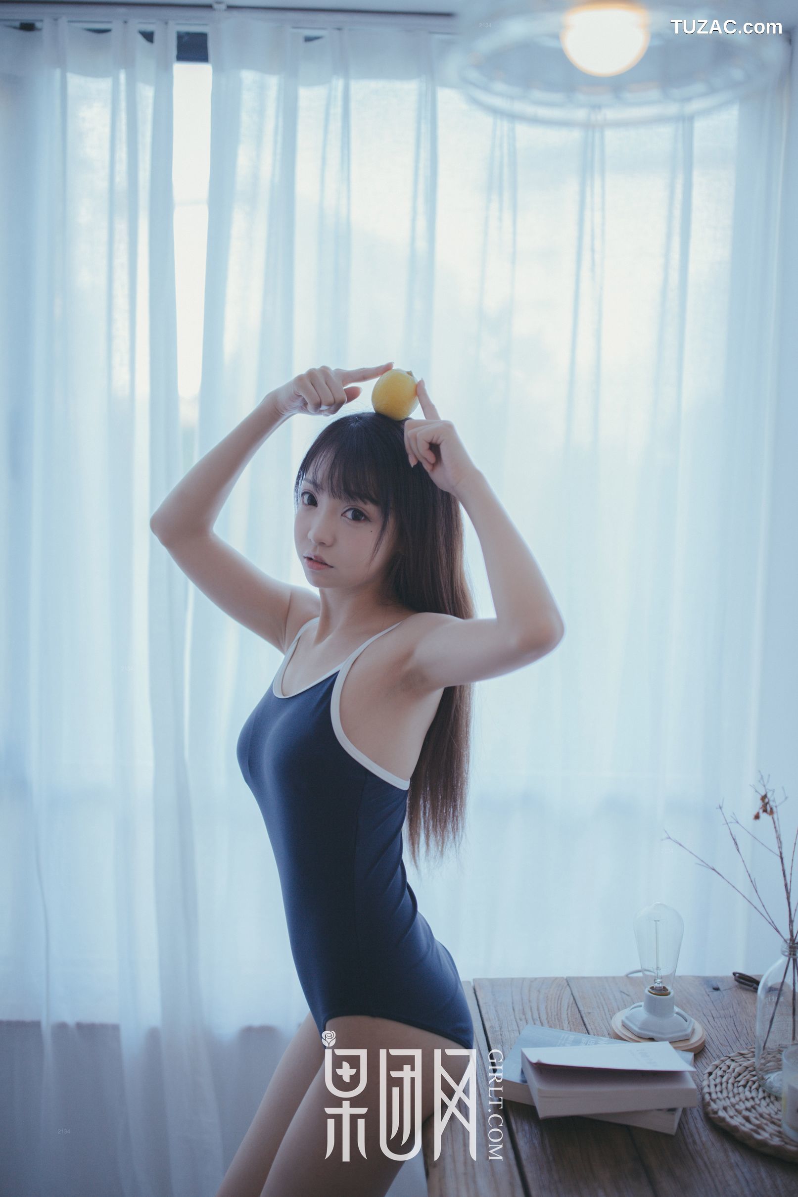 GIRLT果团网-熊川纪信-028-水花花不是水哗哗-邻家小妹陪你吃早餐
