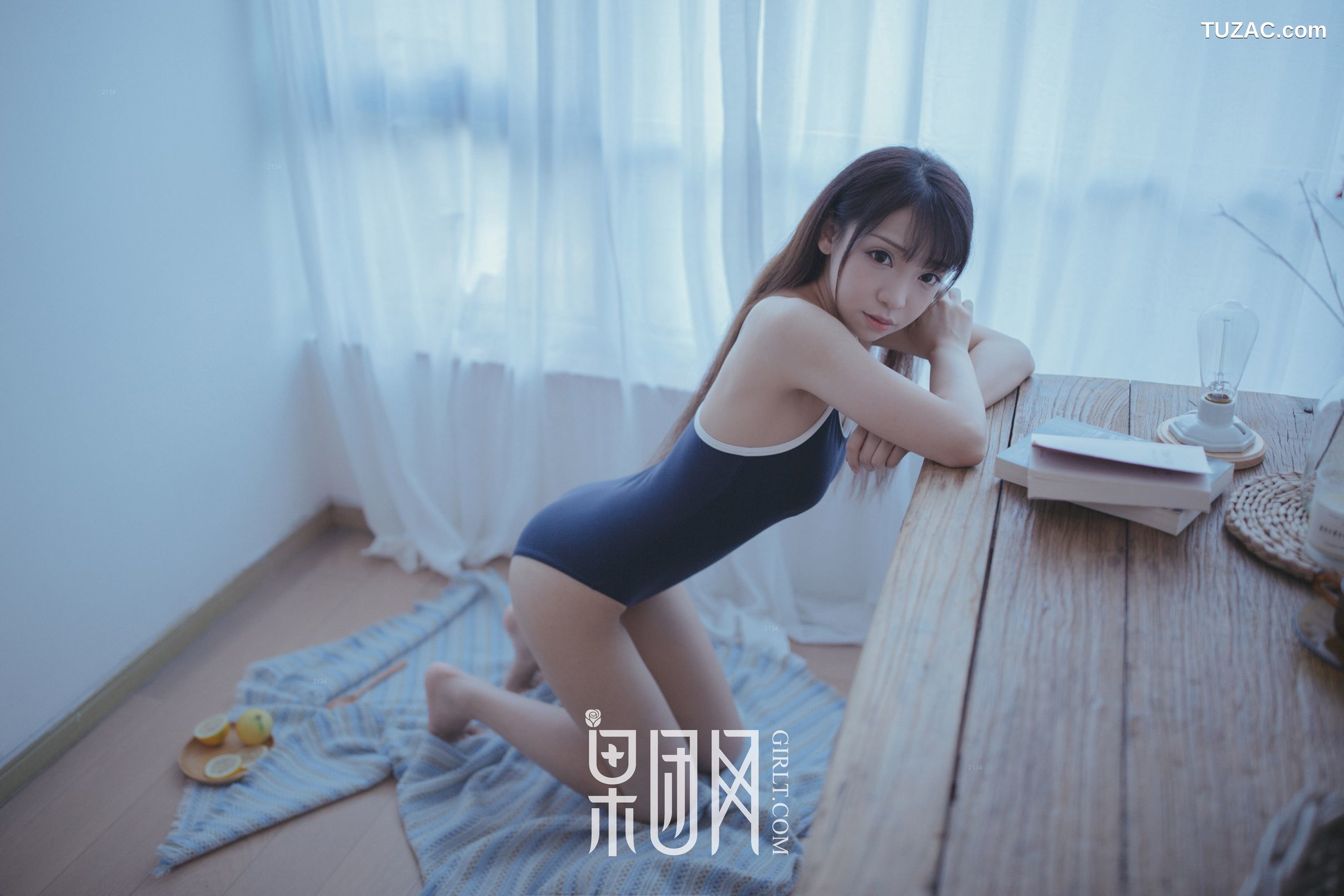 GIRLT果团网-熊川纪信-028-水花花不是水哗哗-邻家小妹陪你吃早餐