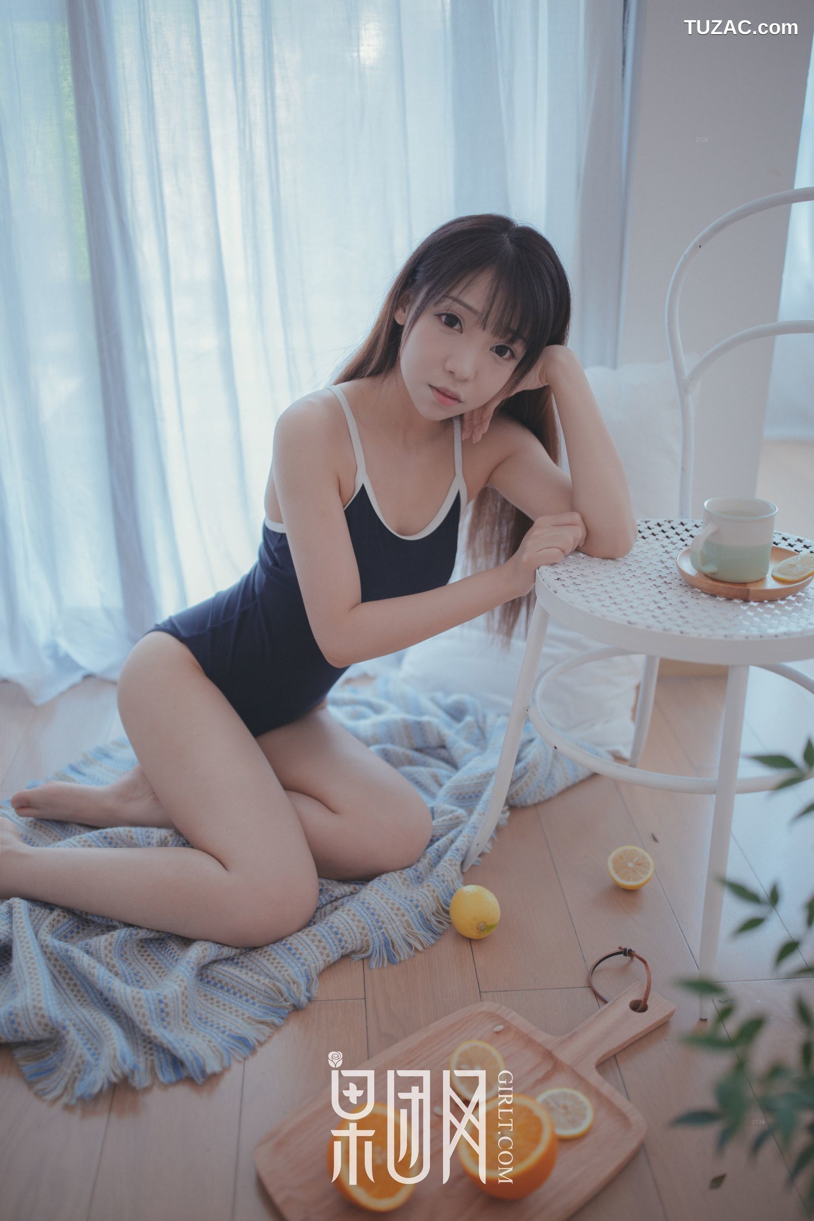 GIRLT果团网-熊川纪信-028-水花花不是水哗哗-邻家小妹陪你吃早餐