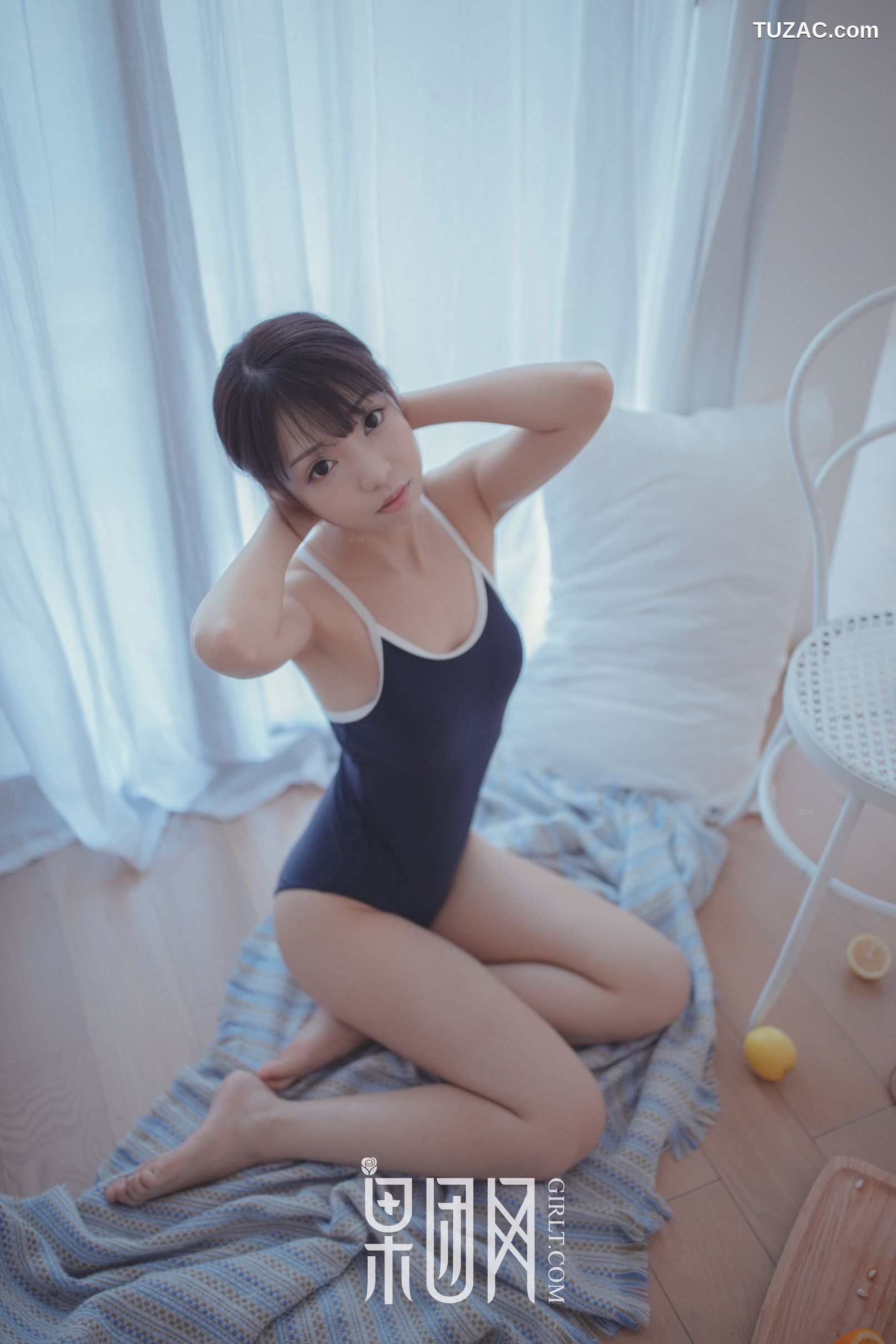 GIRLT果团网-熊川纪信-028-水花花不是水哗哗-邻家小妹陪你吃早餐