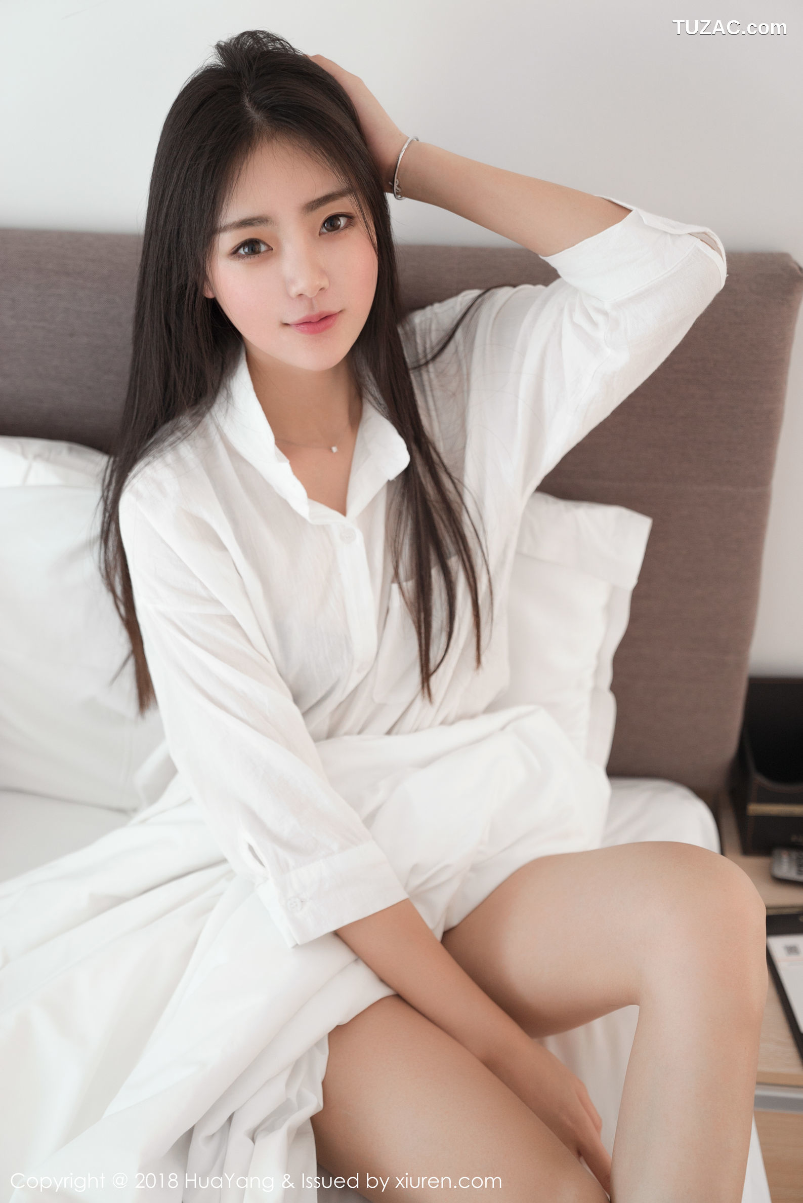 HuaYang花漾-027-可樂-《毛衣-白衬衫》写真集