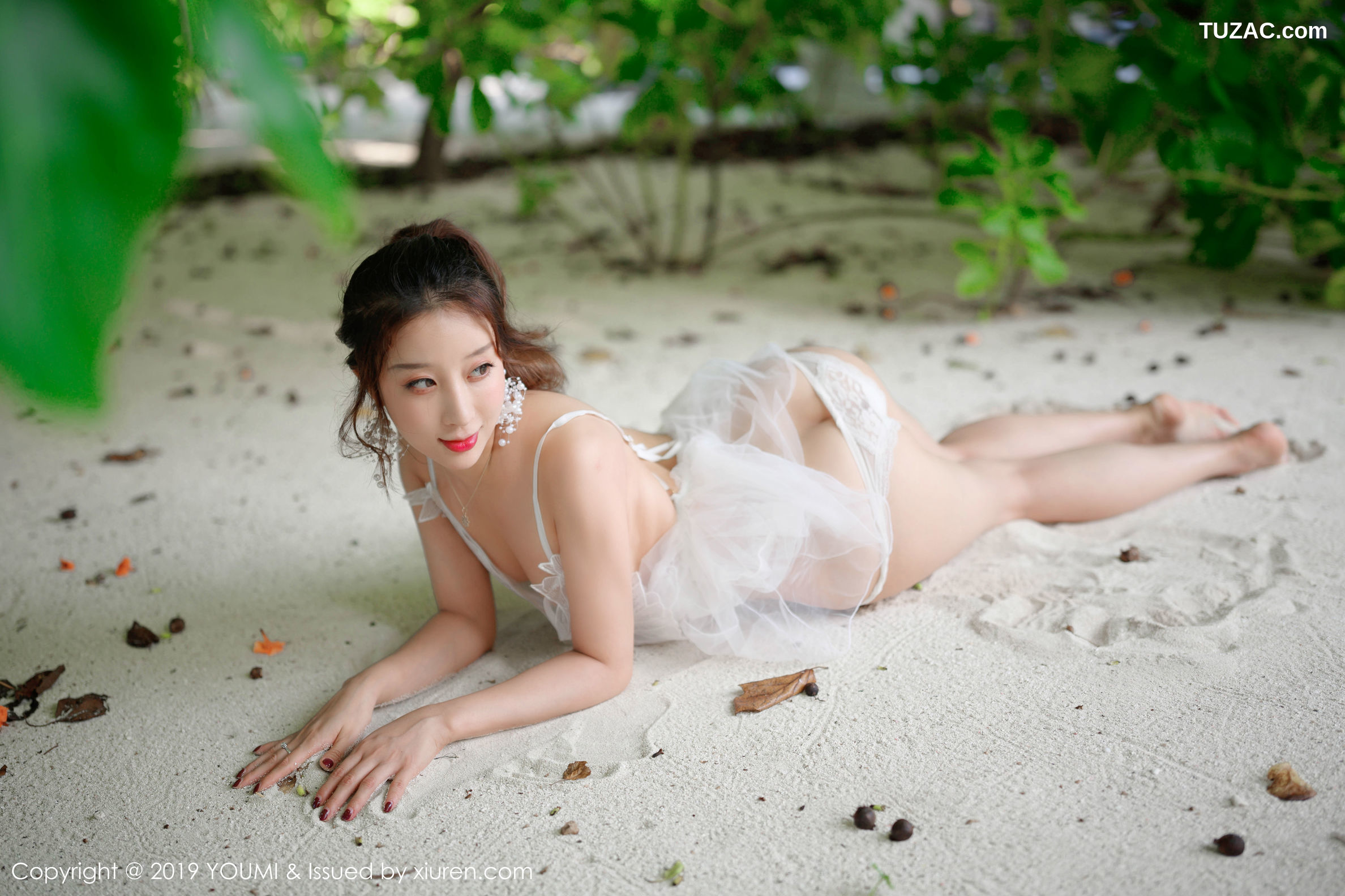 HuaYang花漾-191-筱慧-《户外沙滩透视薄纱内衣系列》写真集