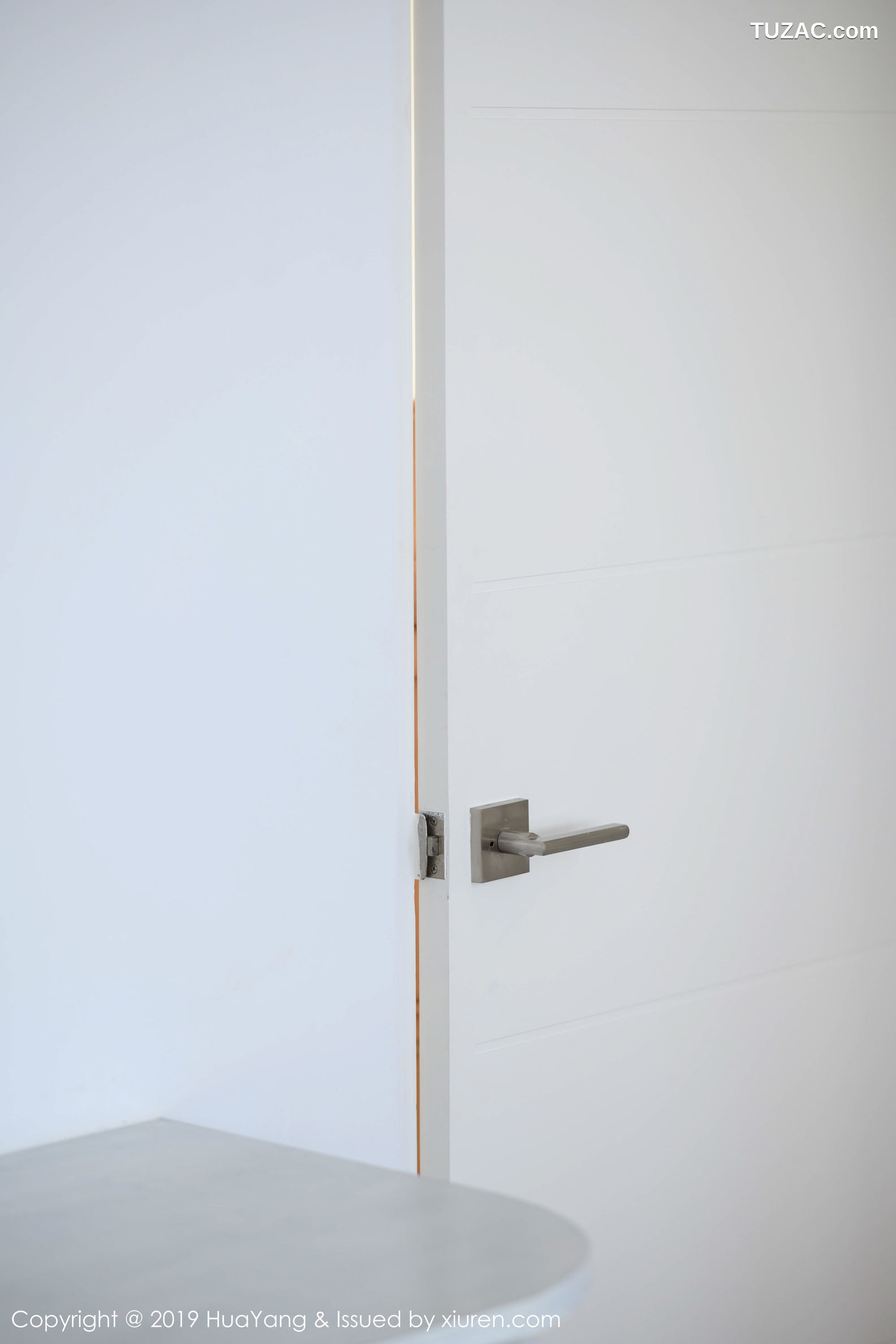 HuaYang花漾-202-朱可儿Flower《空姐下班后那点事》写真集