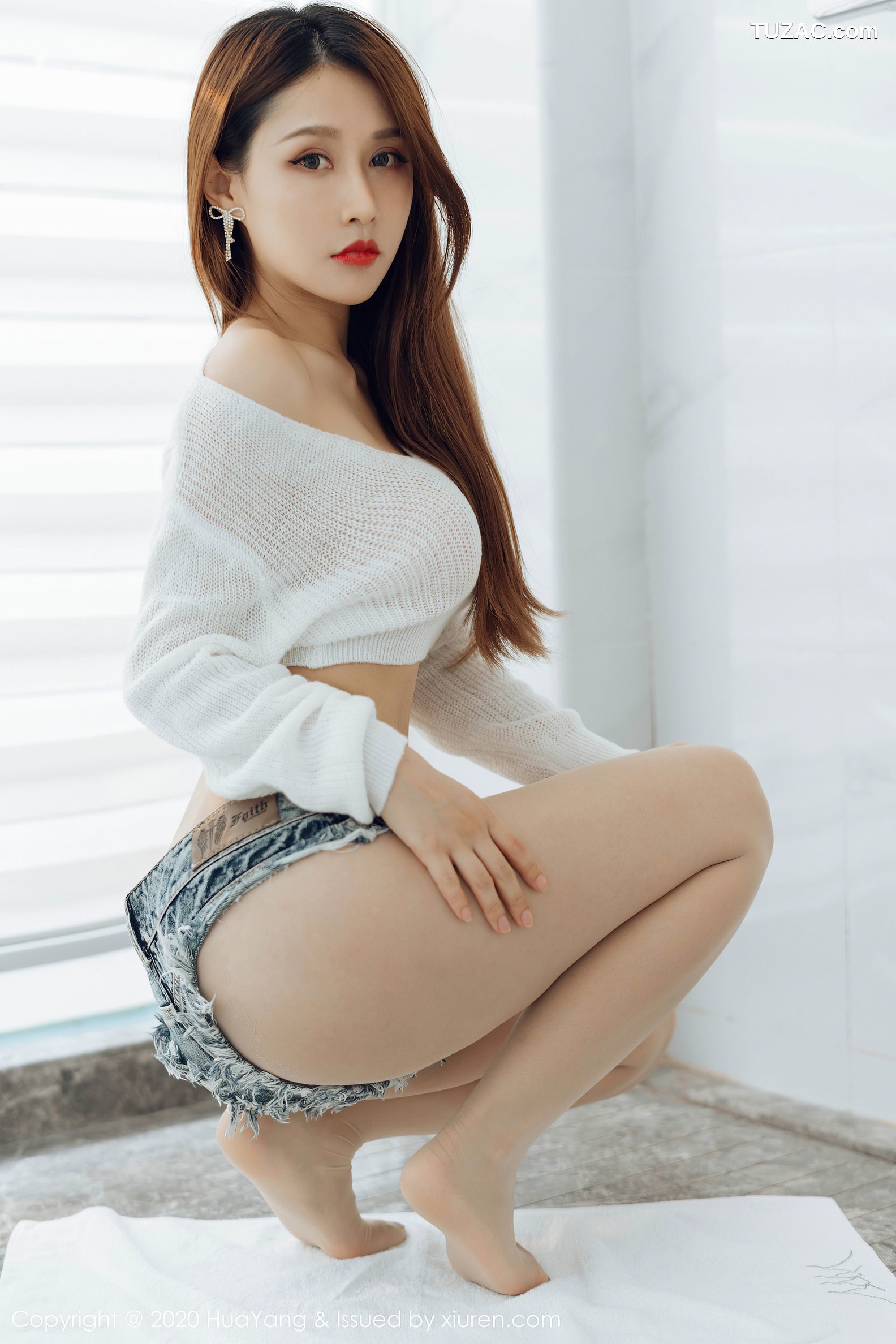 HuaYang花漾-281-徐安安-破烂感的超短牛仔裤御姐