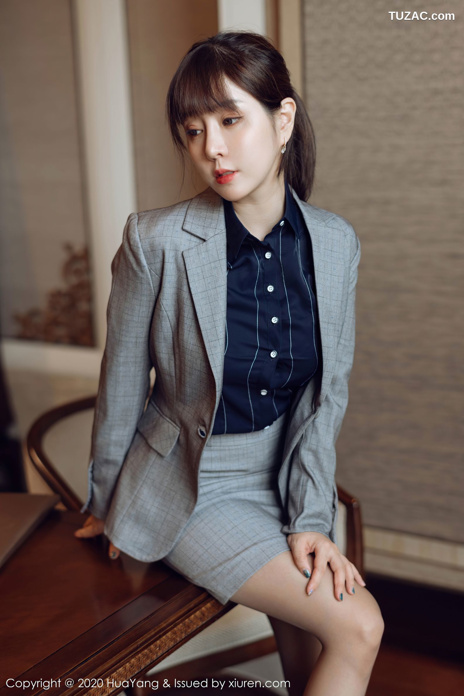 HuaYang花漾-300-王雨纯-总裁vs土气职员-第二部