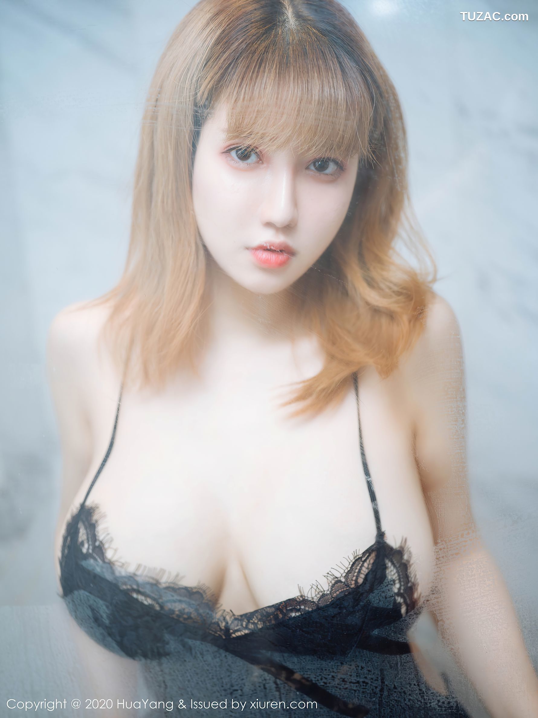 HuaYang花漾-311-周大萌-黑色的蕾丝睡衣在浴室中淋漓湿身