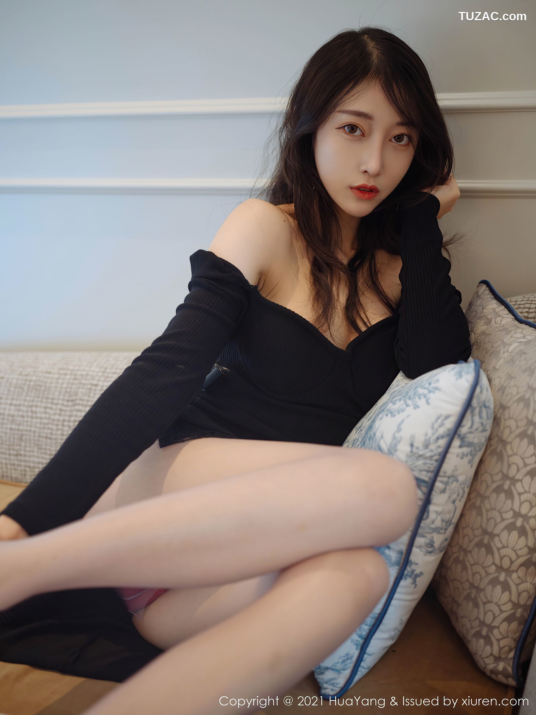 HuaYang花漾-374-玥儿玥-黑连衣短裙