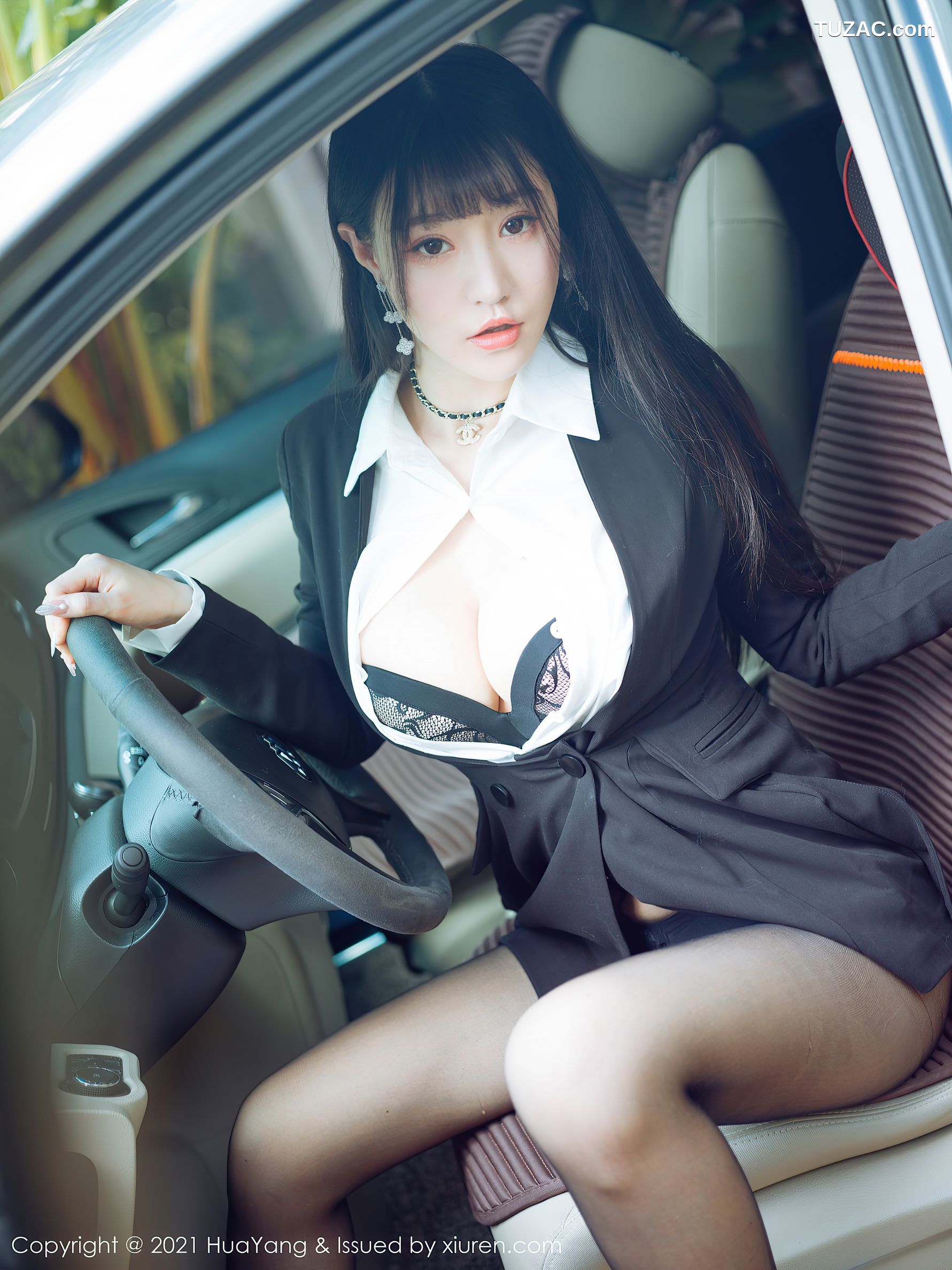 HuaYang花漾-383-朱可儿-OL美女车内爆乳黑丝