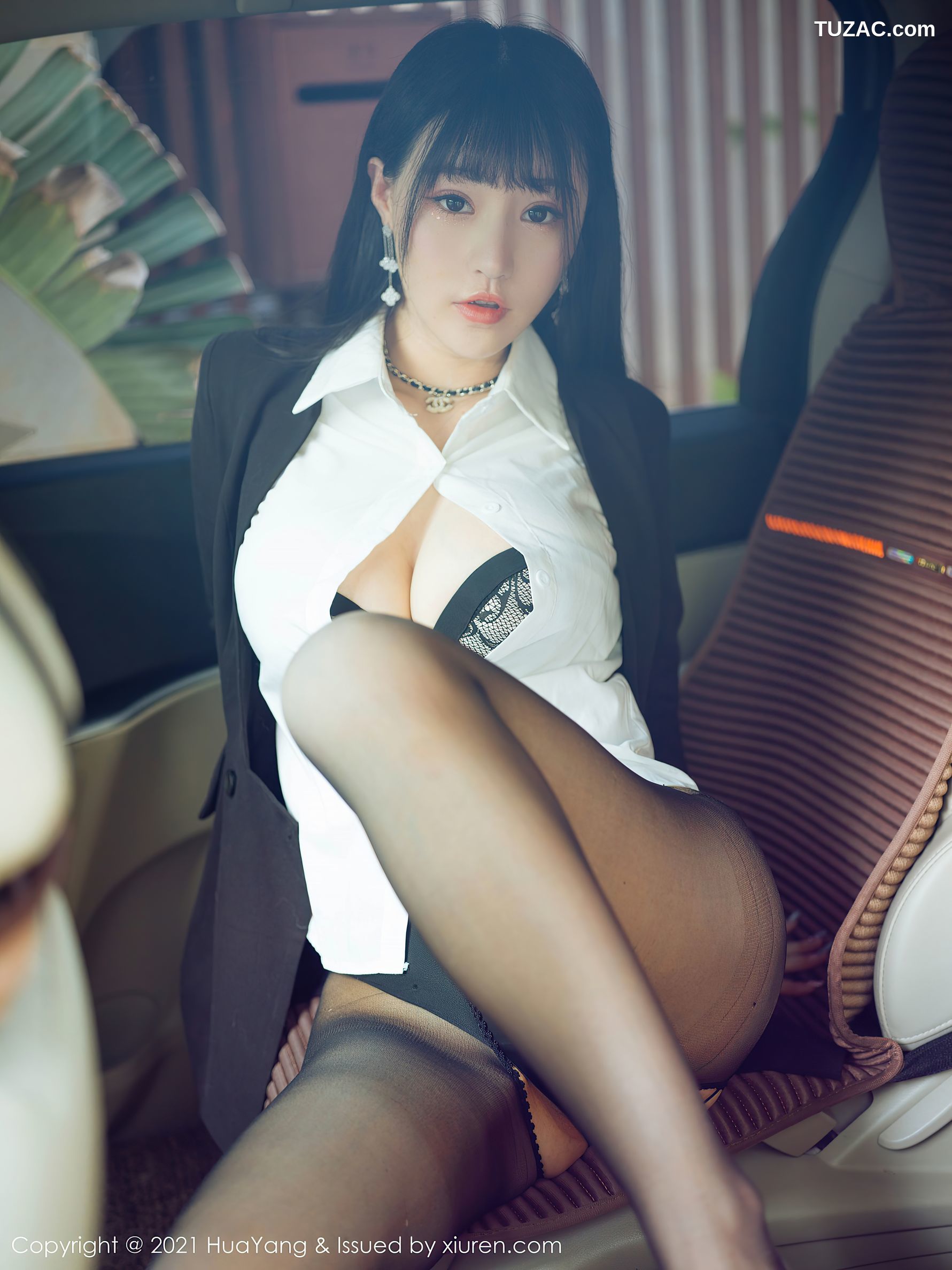 HuaYang花漾-383-朱可儿-OL美女车内爆乳黑丝