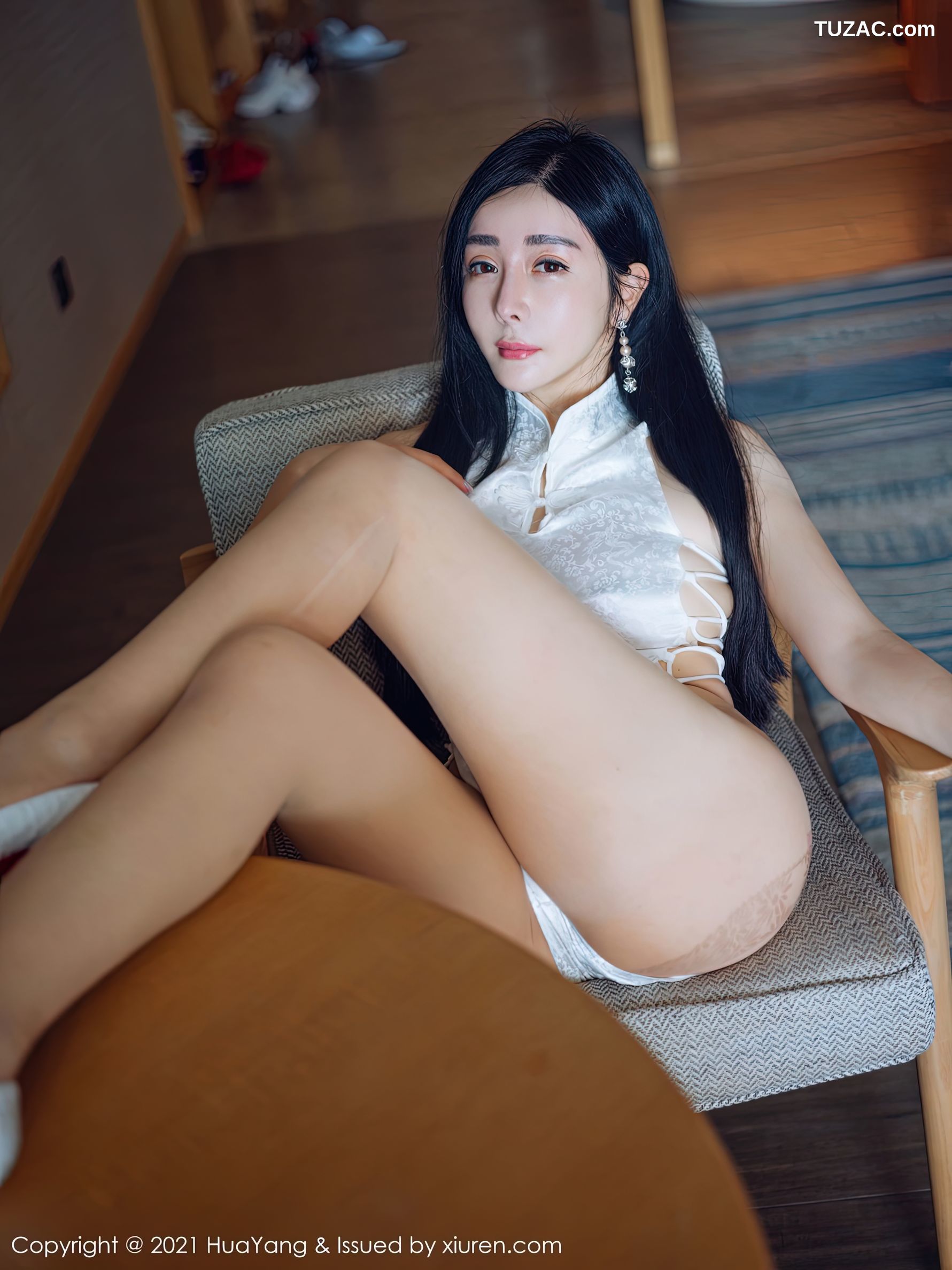 HuaYang花漾-392-允爾-古风性感侧开短旗袍
