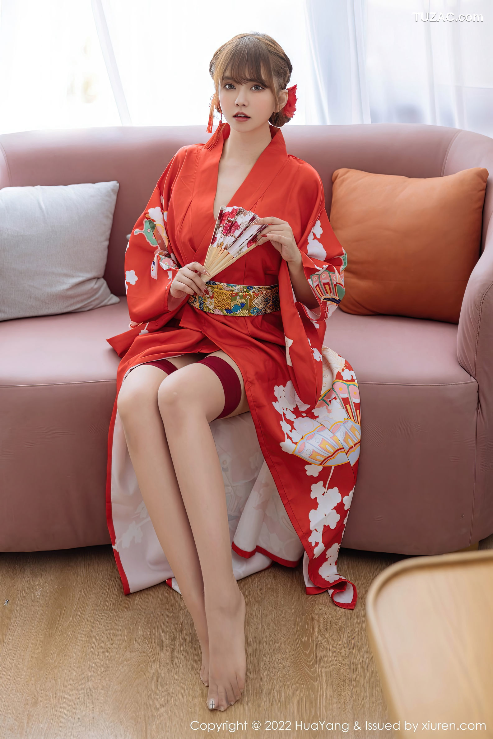HuaYang花漾-518-张思允-大红汉服真空