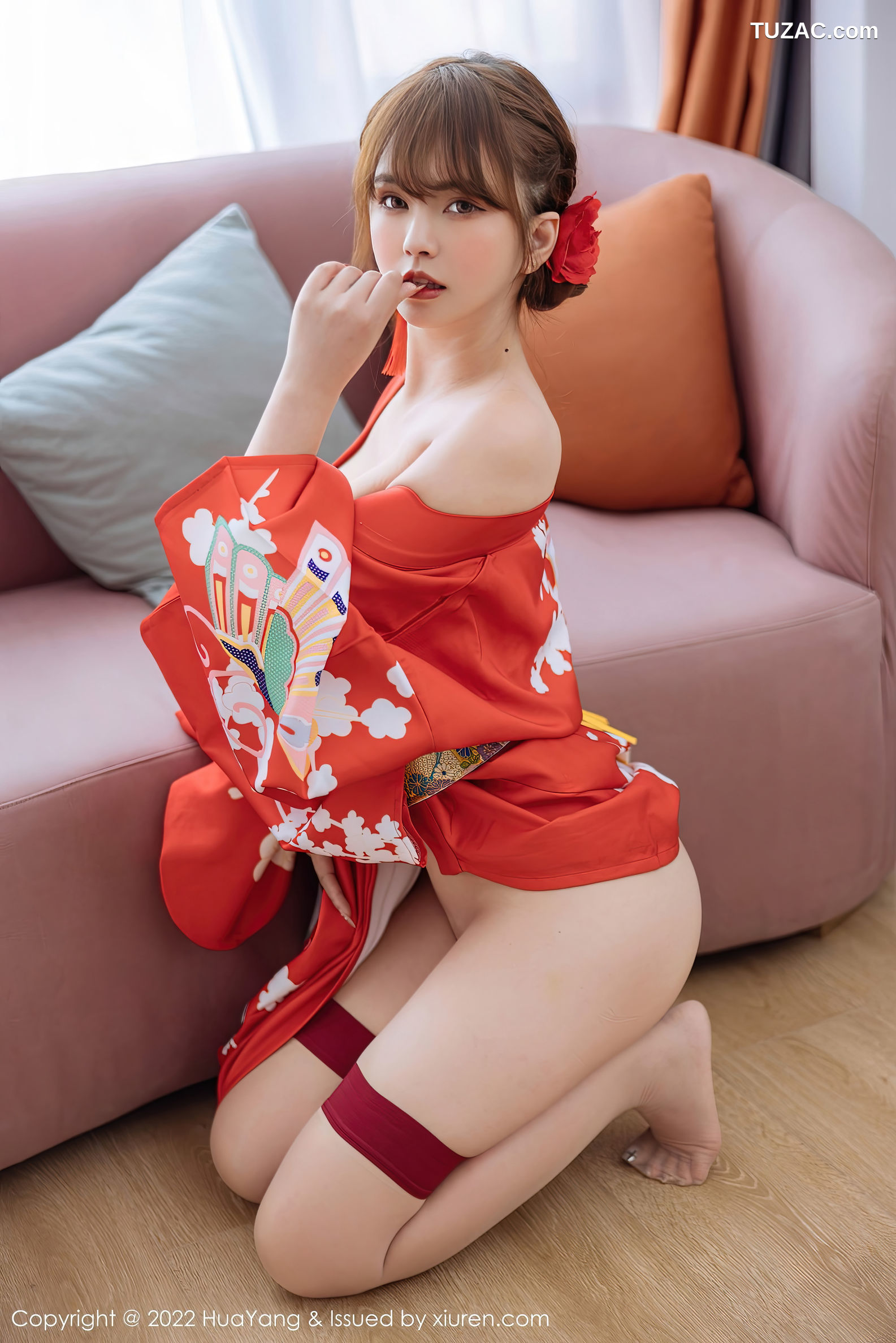 HuaYang花漾-518-张思允-大红汉服真空