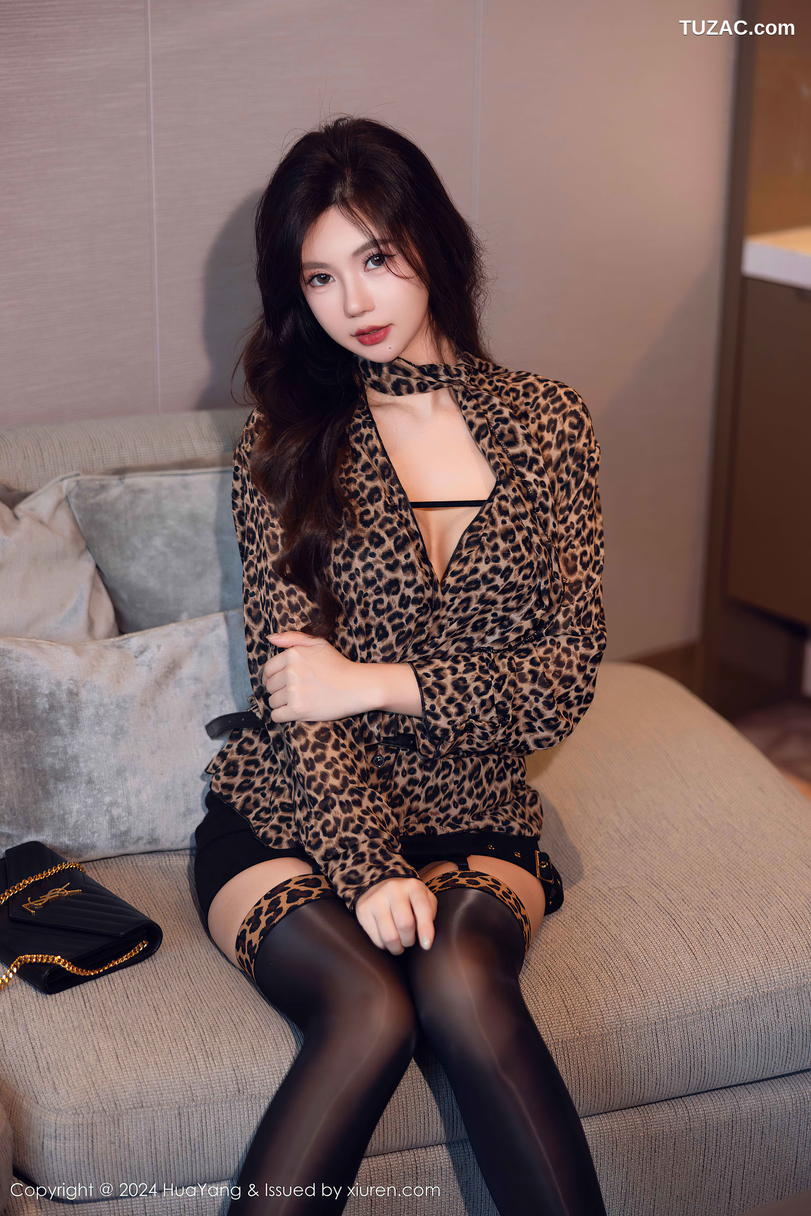 HuaYang花漾-617-绮里嘉ula-豹纹外套黑短裙黑蕾丝内衣黑丝-2024.11.08
