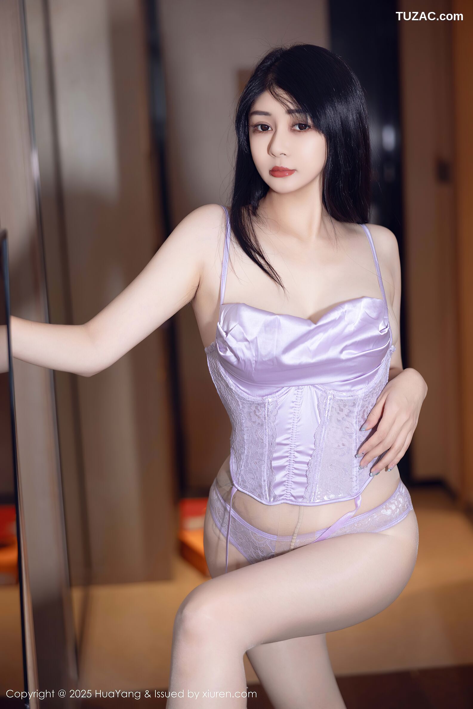 HuaYang花漾-648-凯竹Quinn-银色闪亮裙-紫色情趣内衣-2025.10.21