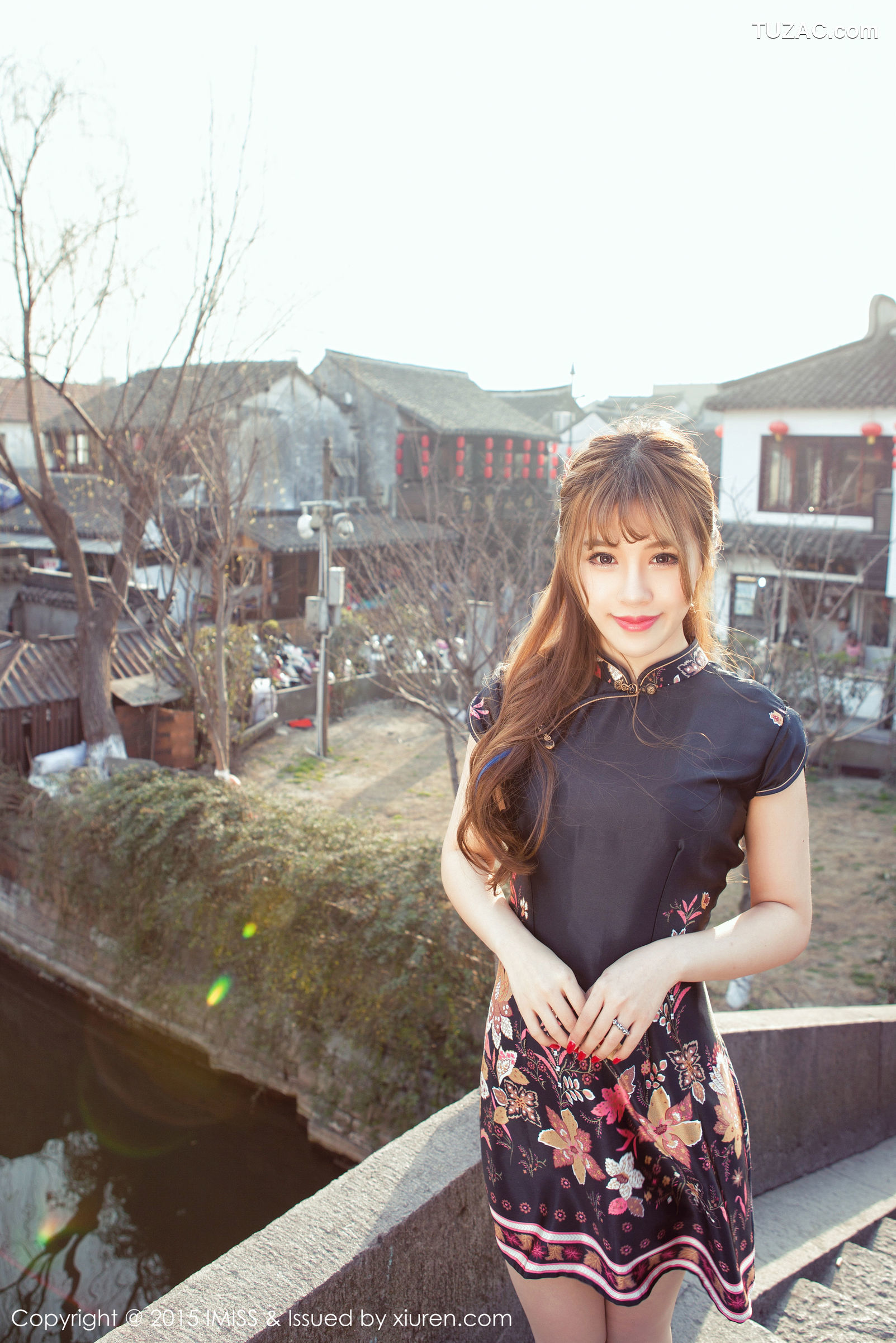 IMiss爱蜜社-012-田老师-宾馆大床上性感内衣