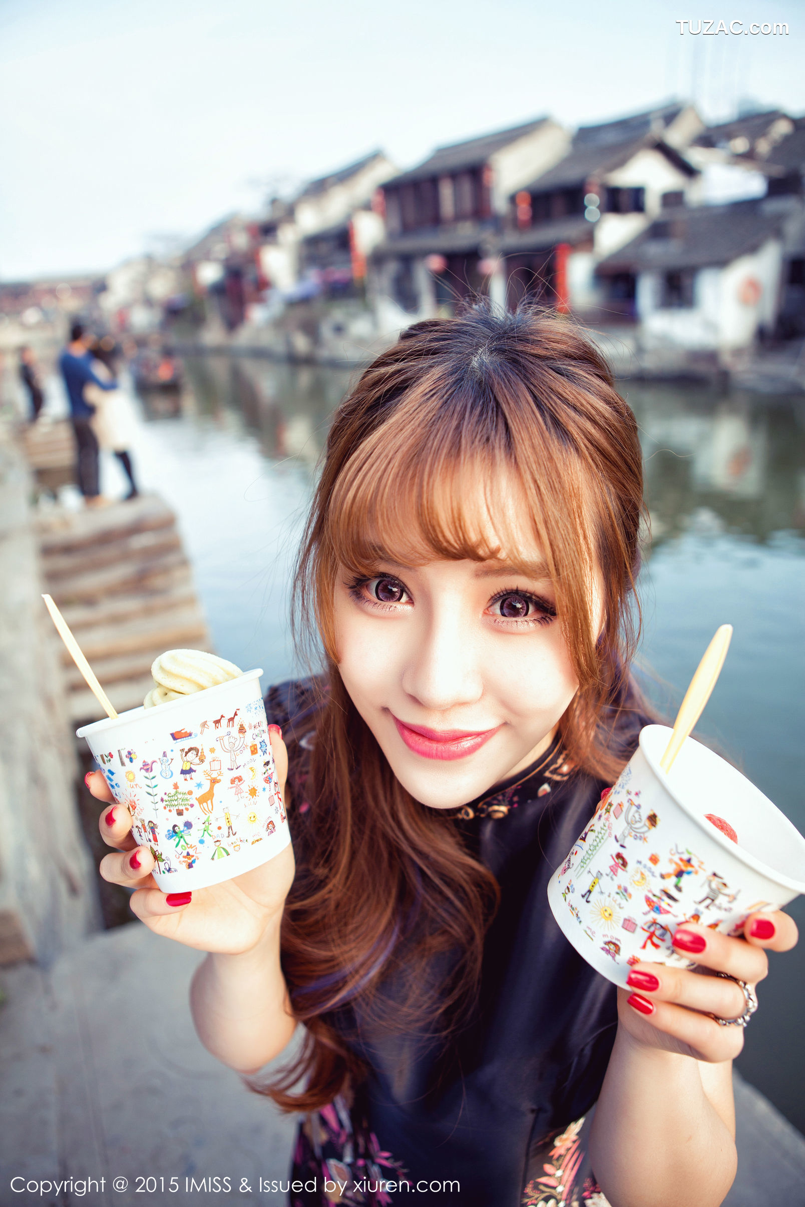 IMiss爱蜜社-012-田老师-宾馆大床上性感内衣