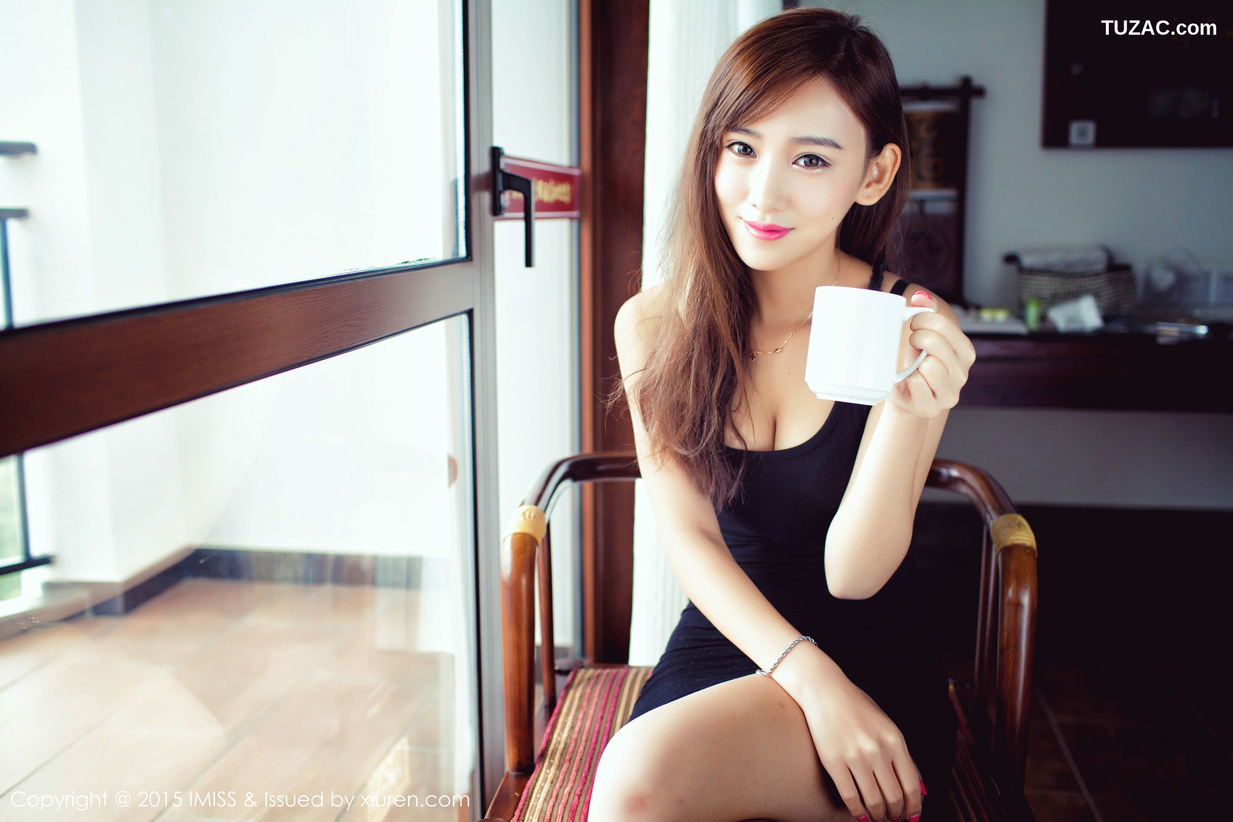 IMiss爱蜜社-040-李玉洁daisy-武汉大别山薄刀峰旅拍