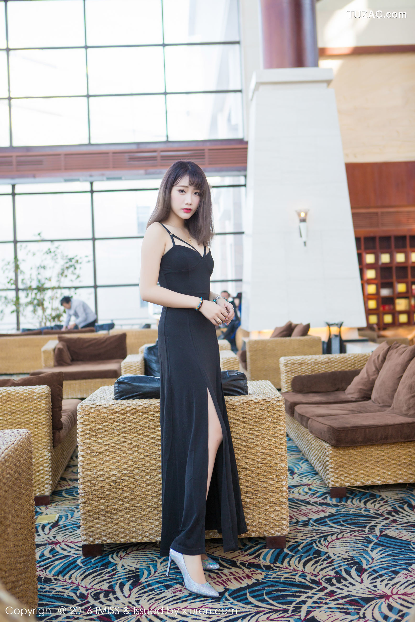 IMiss爱蜜社-063-模特合集-游泳池-室内套图