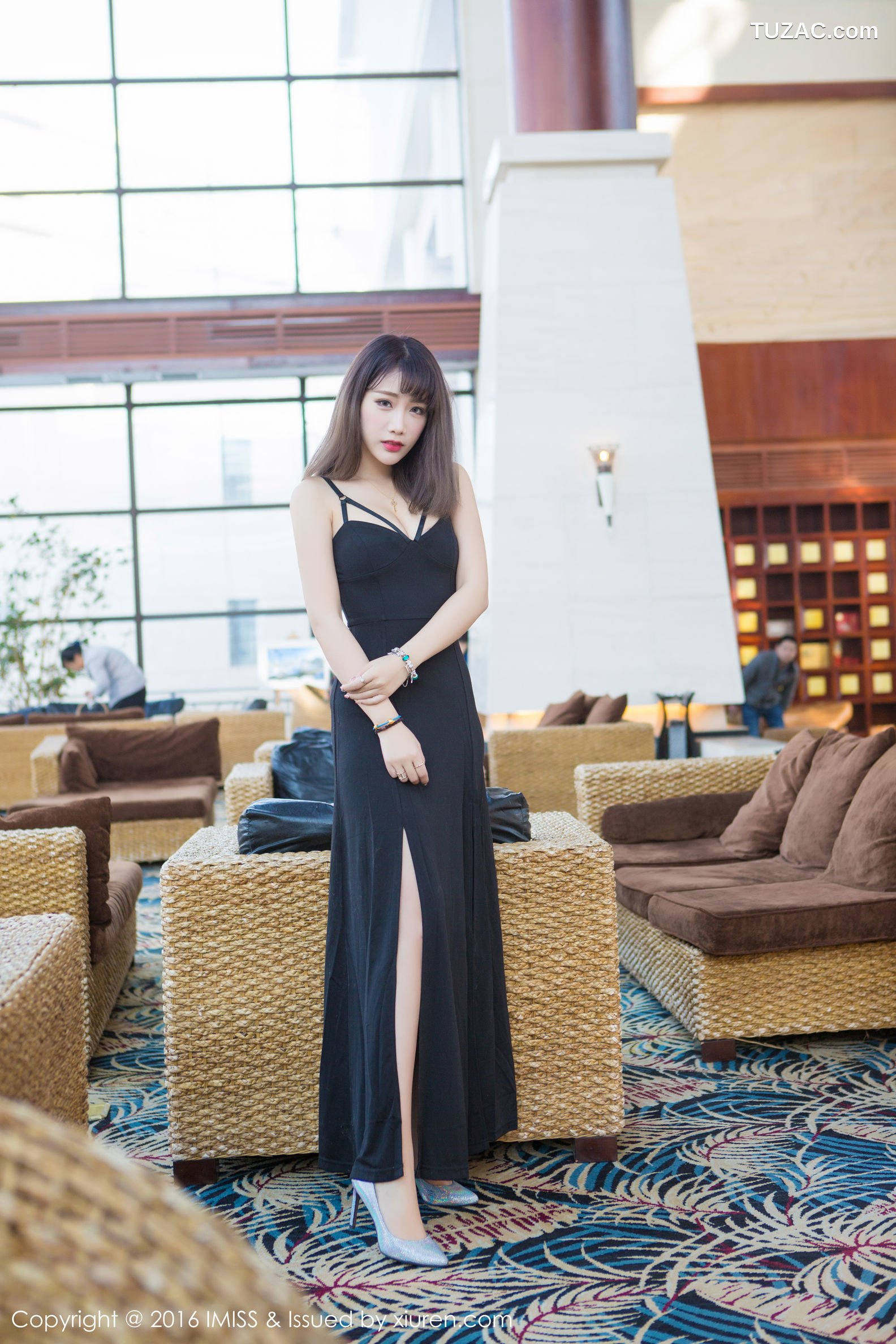 IMiss爱蜜社-063-模特合集-游泳池-室内套图