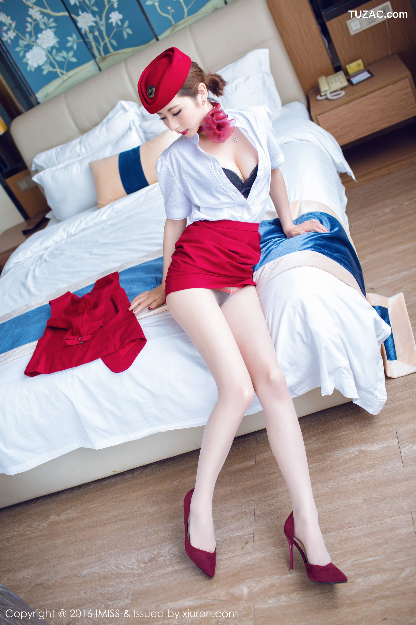 IMiss爱蜜社-082-莉莉lily-兔女郎-空姐制服-死库水湿身系列