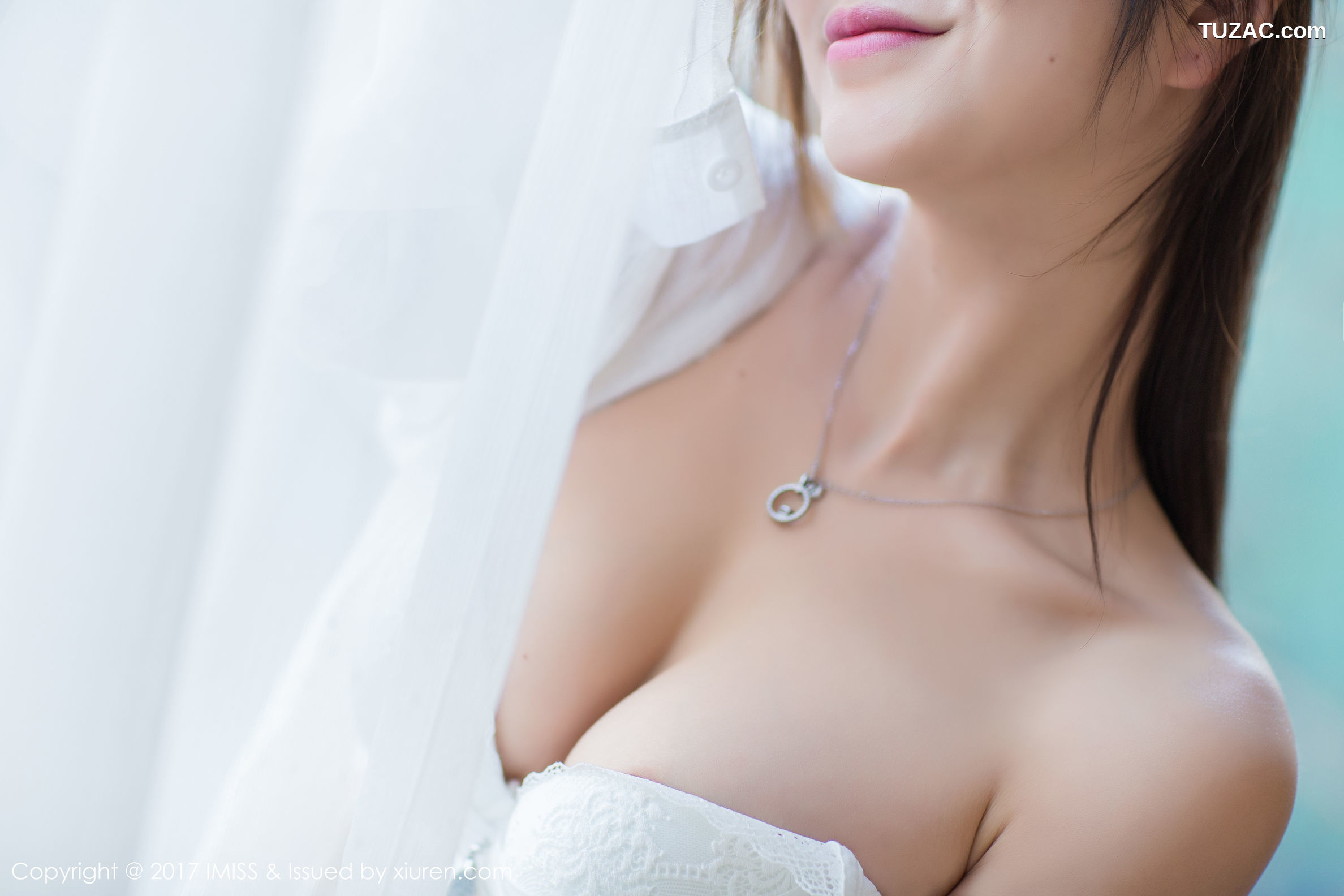 IMiss爱蜜社-146-李李七七喜喜-圣诞主题小红裙白内衣