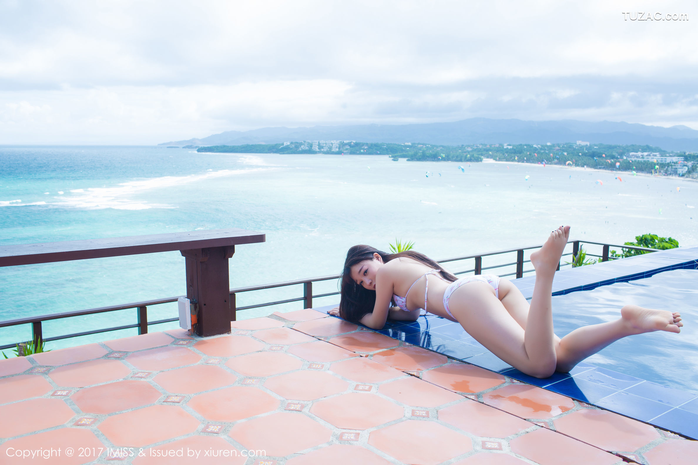 IMiss爱蜜社-149-芝芝-长滩旅拍-性感内衣-死库水