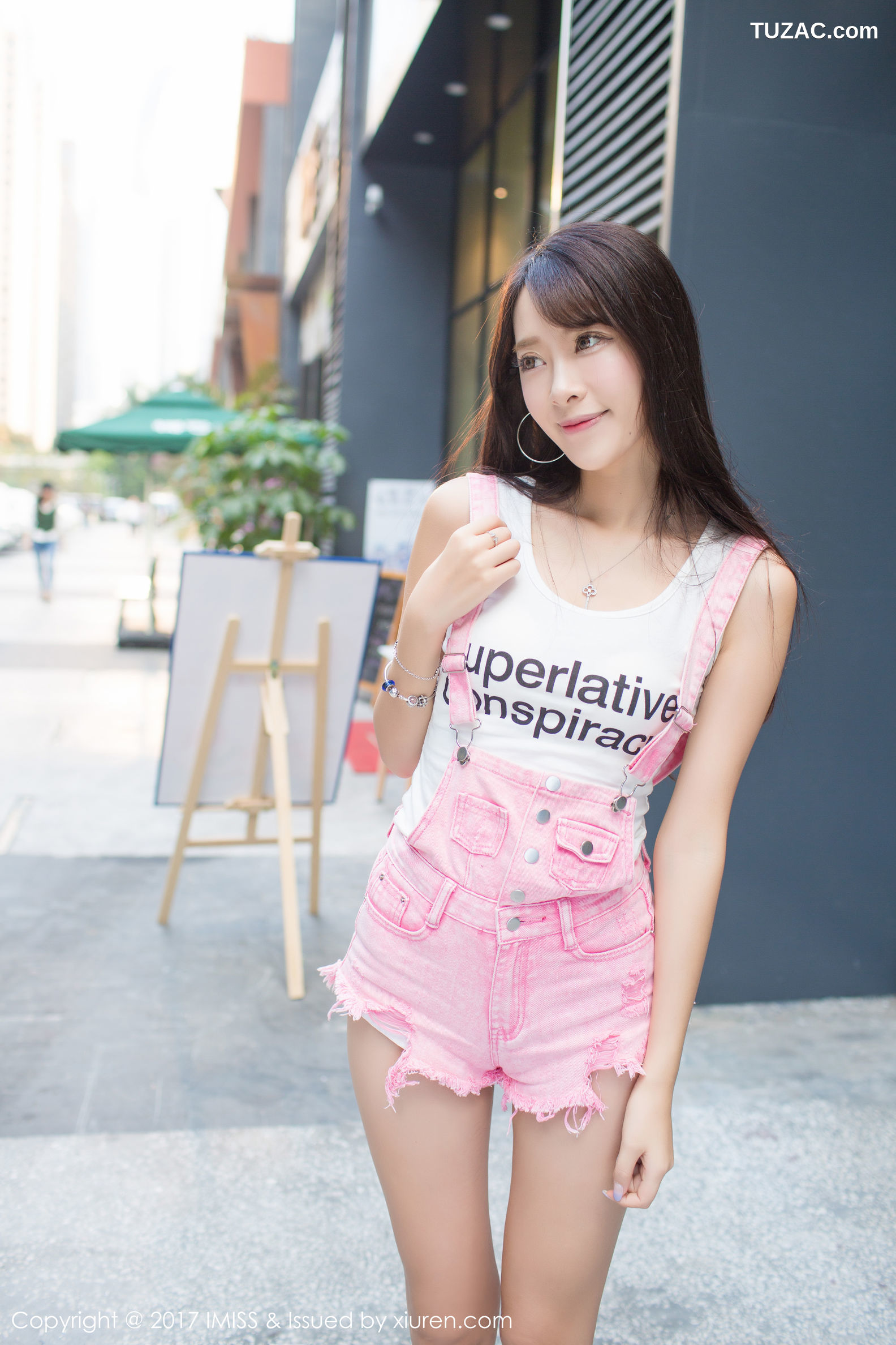 IMiss爱蜜社-163-王曼妮好Q-粉红牛仔吊带裤清新街拍