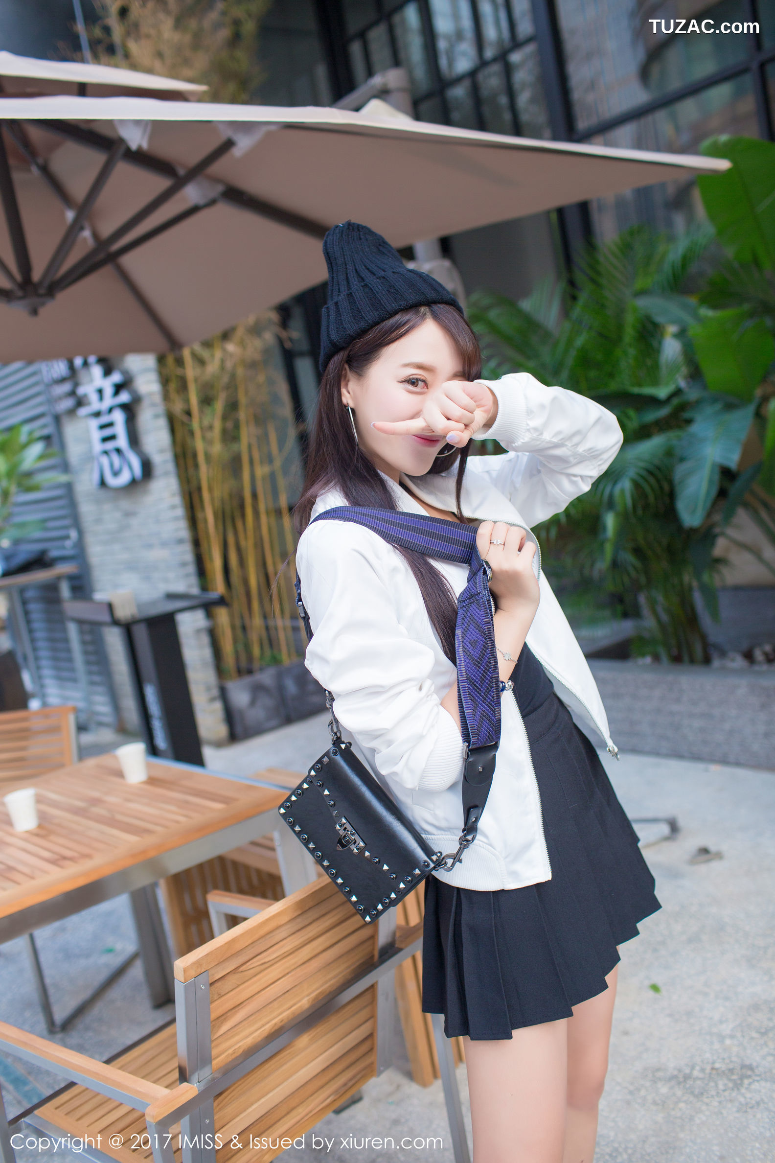 IMiss爱蜜社-163-王曼妮好Q-粉红牛仔吊带裤清新街拍