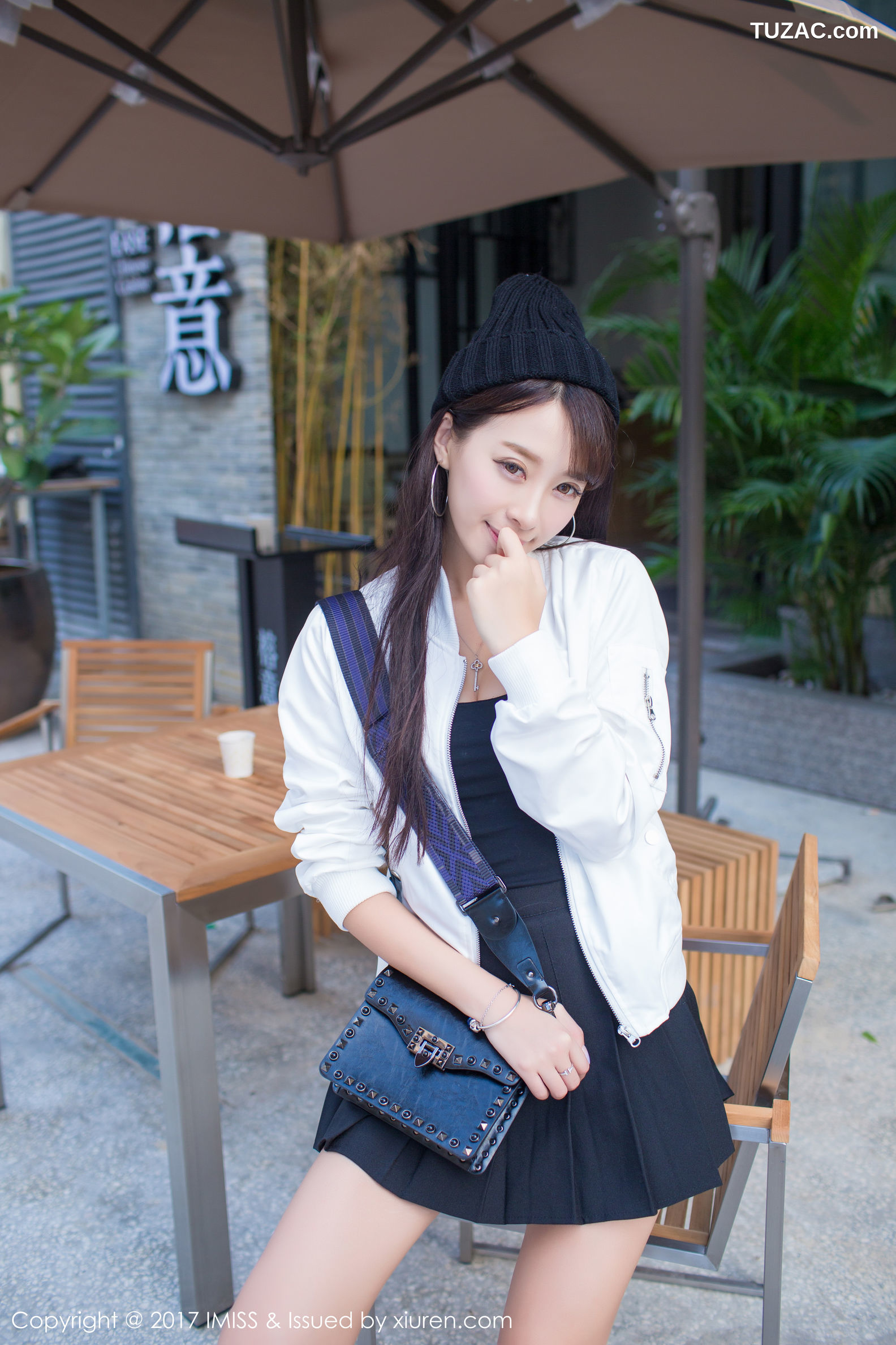 IMiss爱蜜社-163-王曼妮好Q-粉红牛仔吊带裤清新街拍